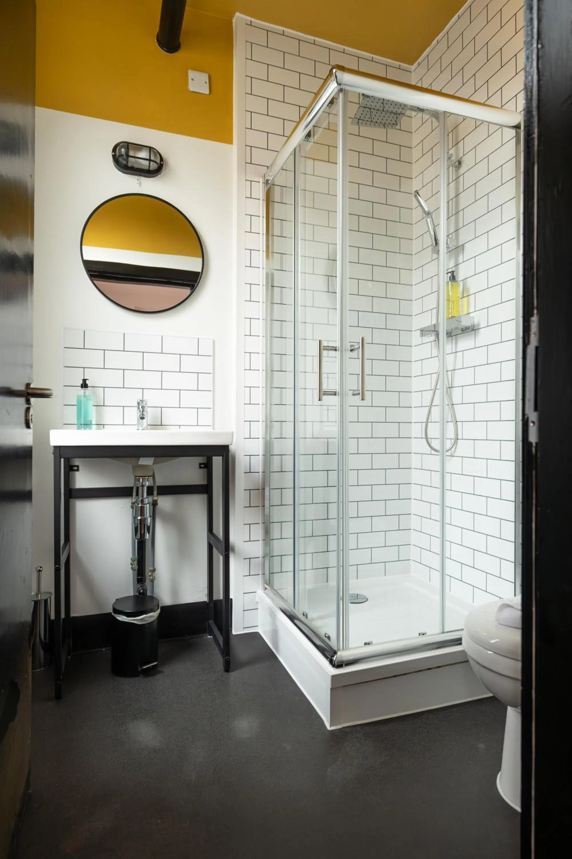 Bathroom in Malacuna Manchester