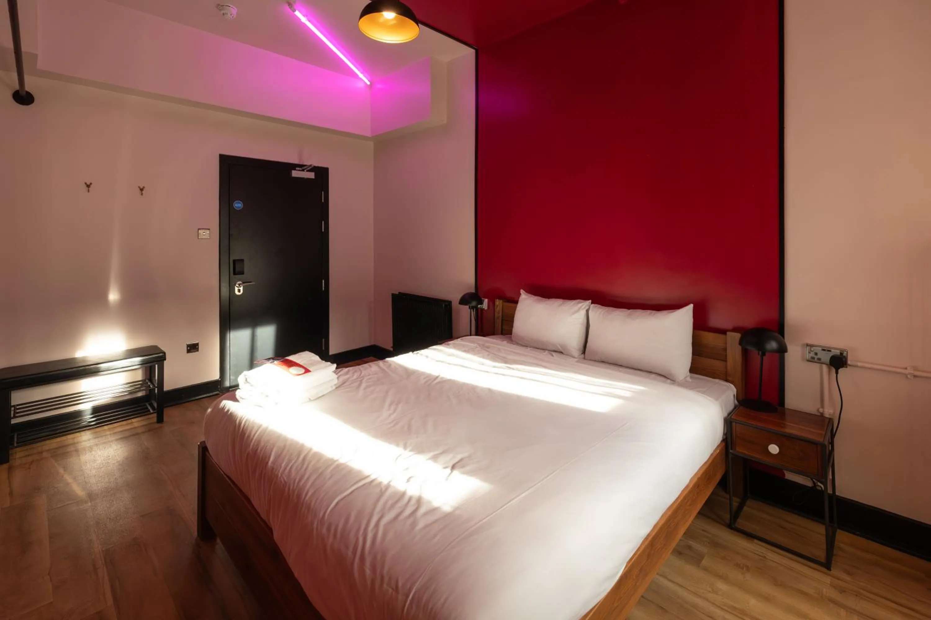 Bed in Malacuna Manchester