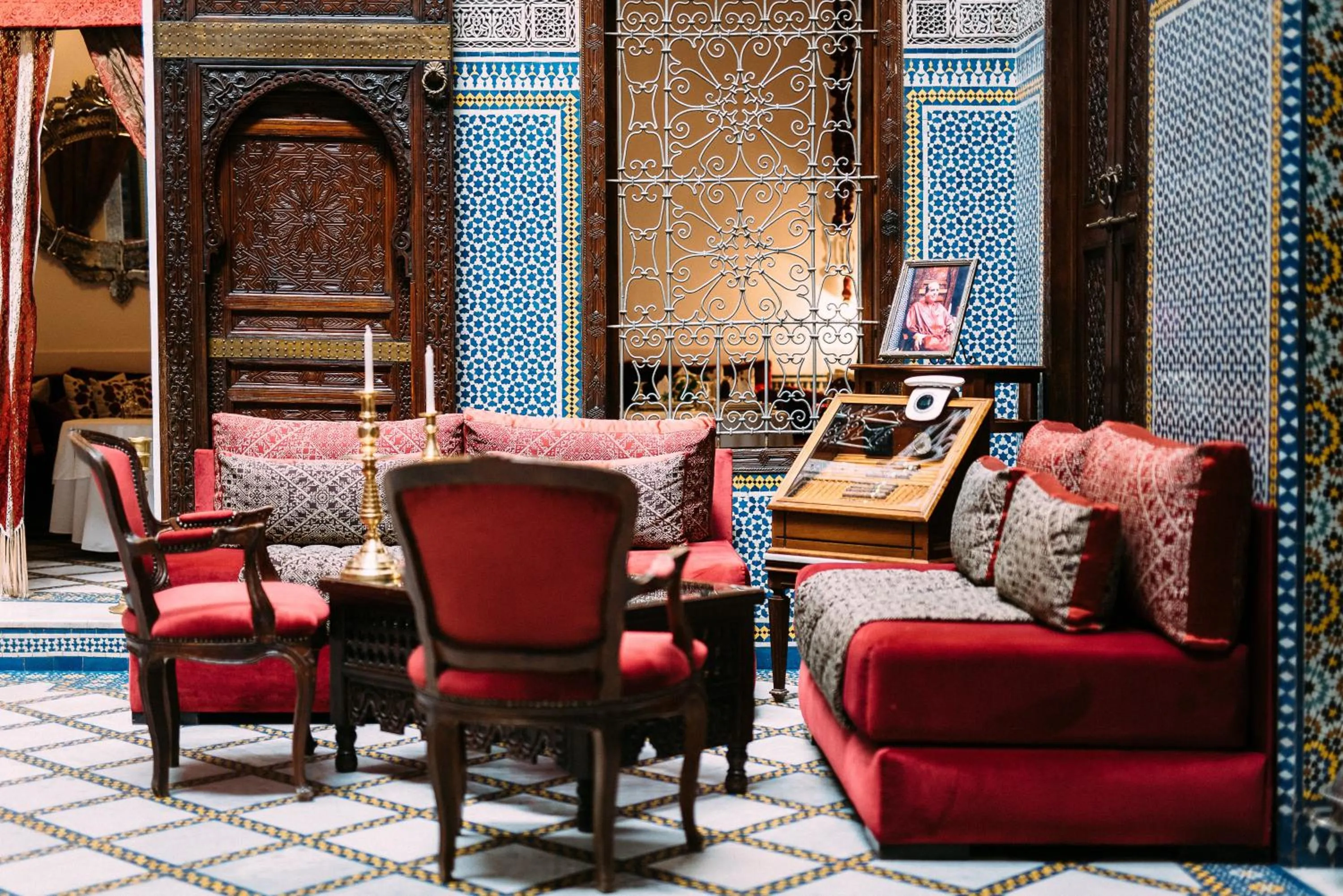 Living room in La Maison Bleue Batha