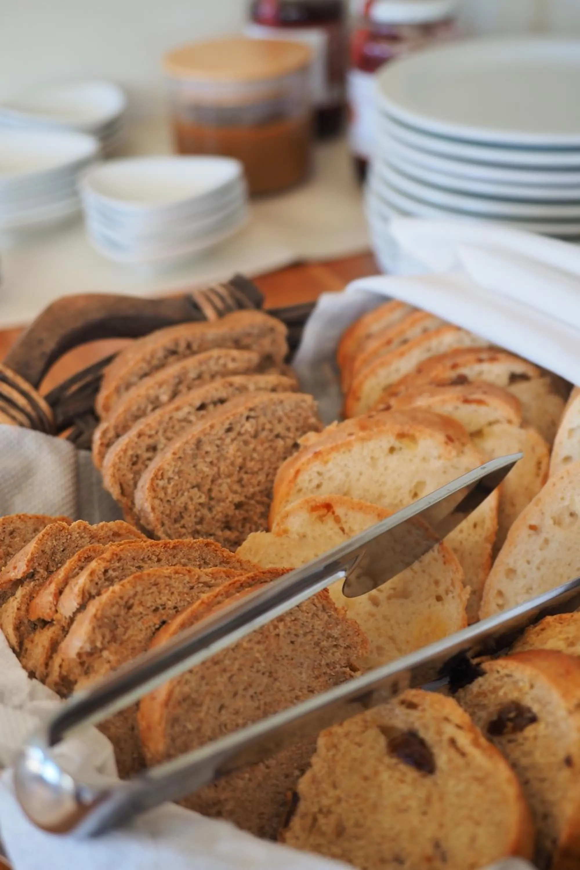 Buffet breakfast in Del Nomade Hosteria Ecologica