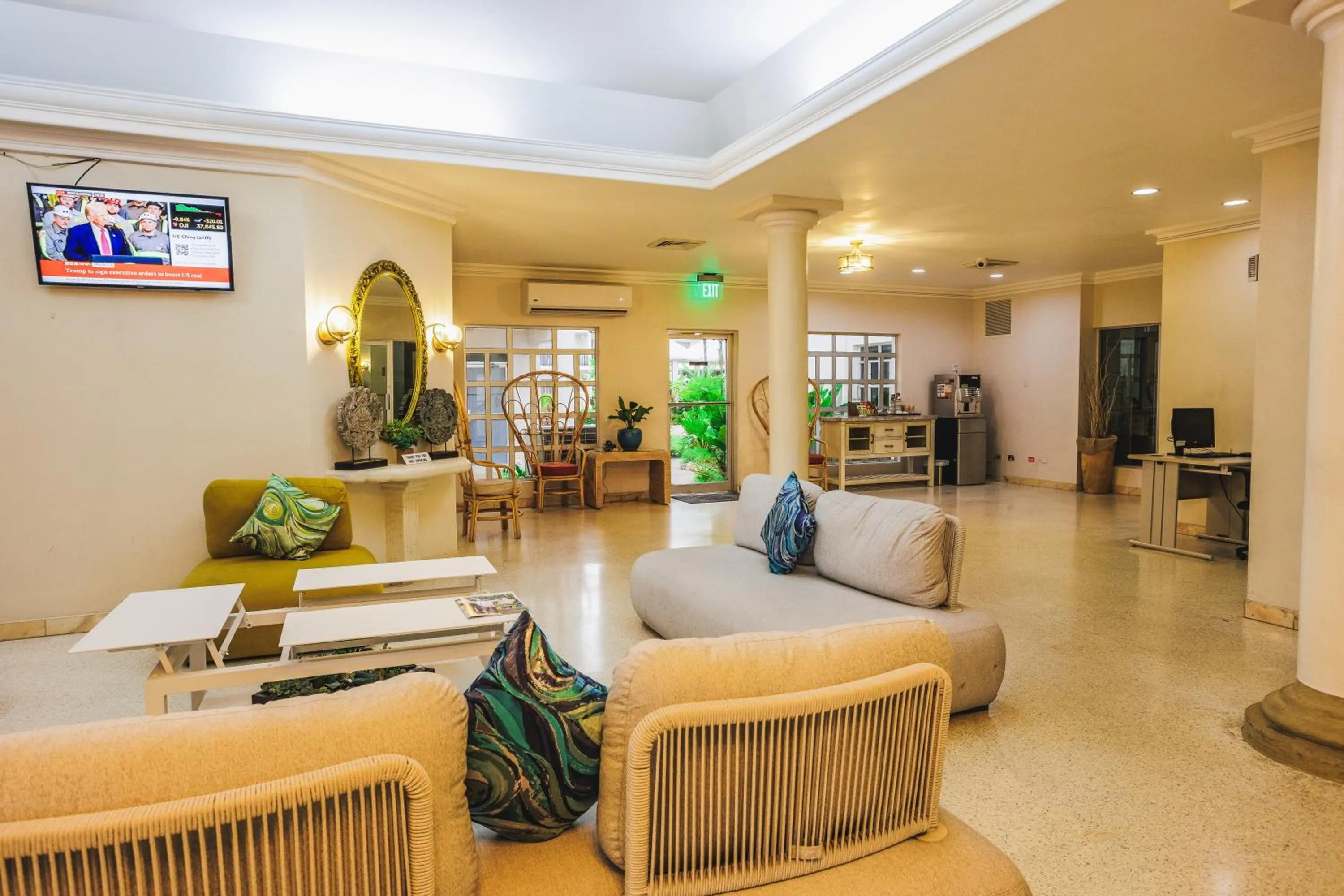 Lobby or reception in Blue Horizon Hotel