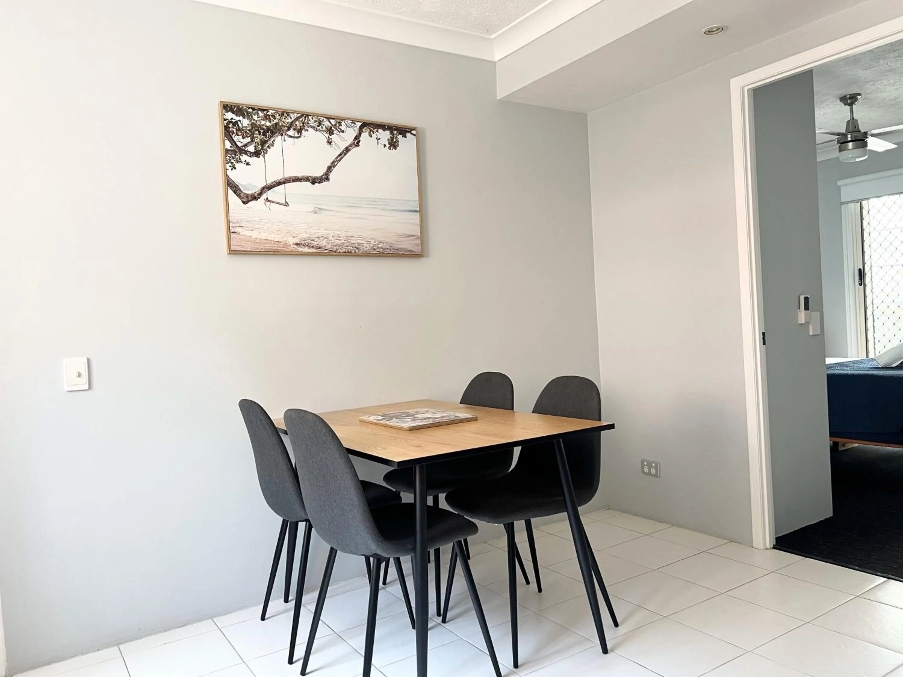 Dining area in Montego Sands Resort