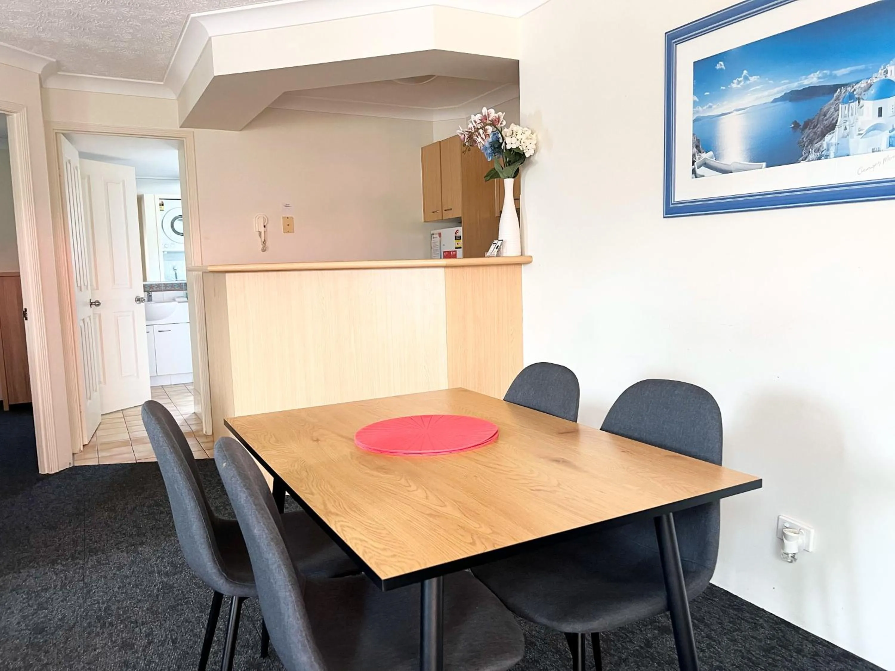 Dining area in Montego Sands Resort