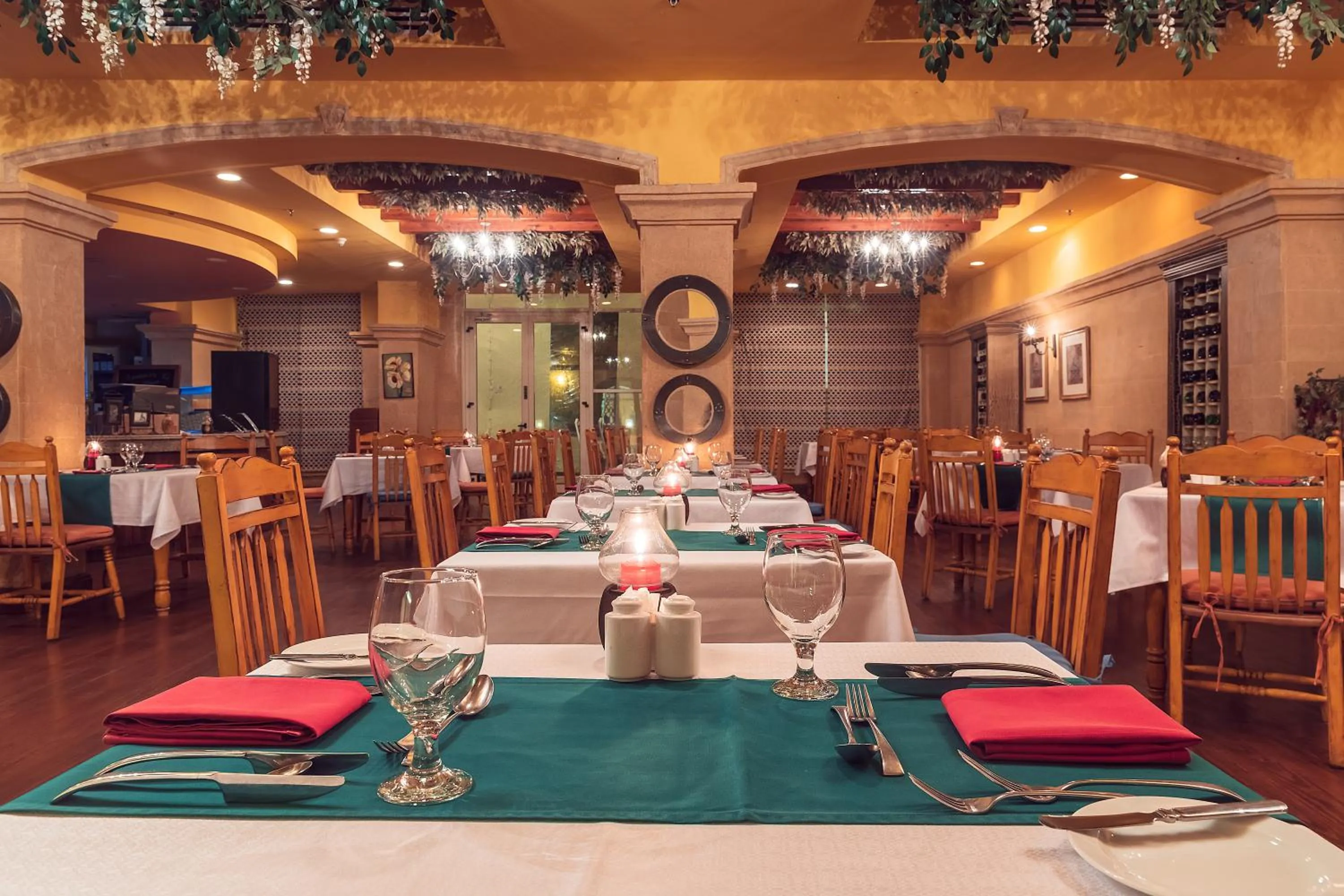 Restaurant/places to eat in Old Palace Resort Sahl Hasheesh