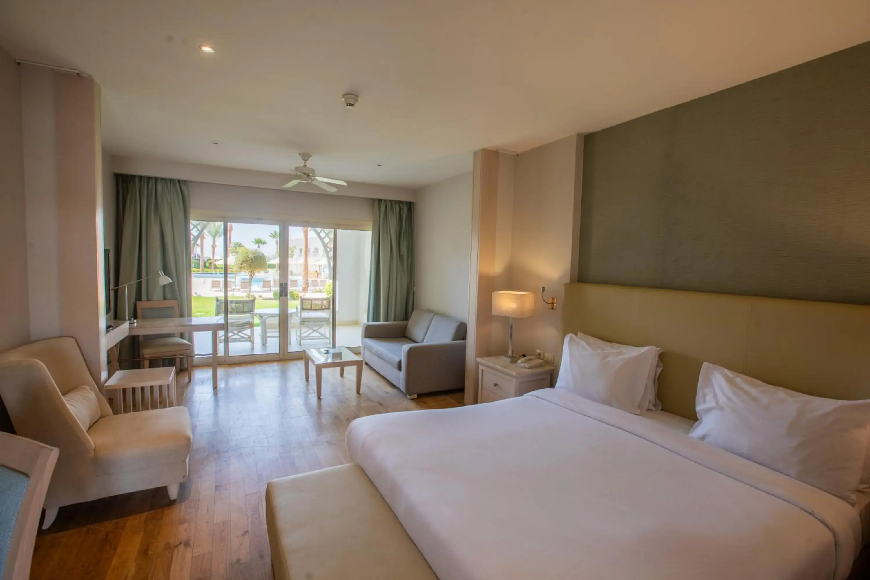 Chalet (Pet Friendly) in Old Palace Resort Sahl Hasheesh Chalet (Pet Friendly) in Old Palace Resort Sahl Hasheesh