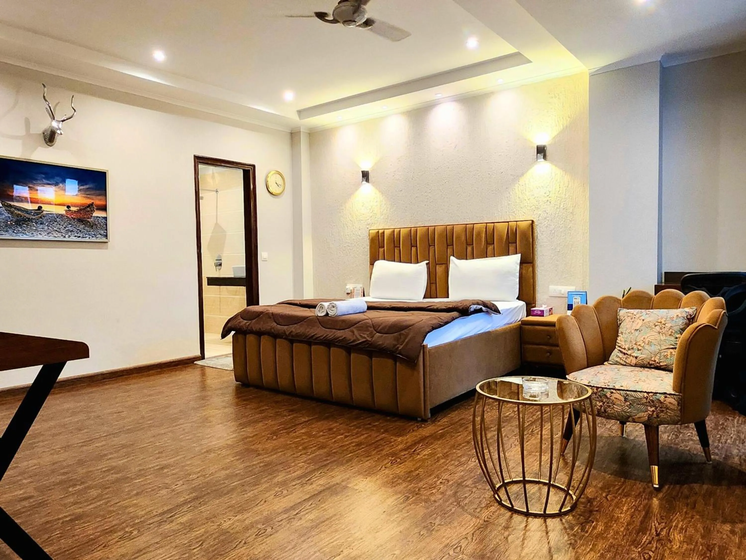 Bedroom in Hotel City Premier - Near Galleria Market , Super Mart-1 DLF Gurgaon