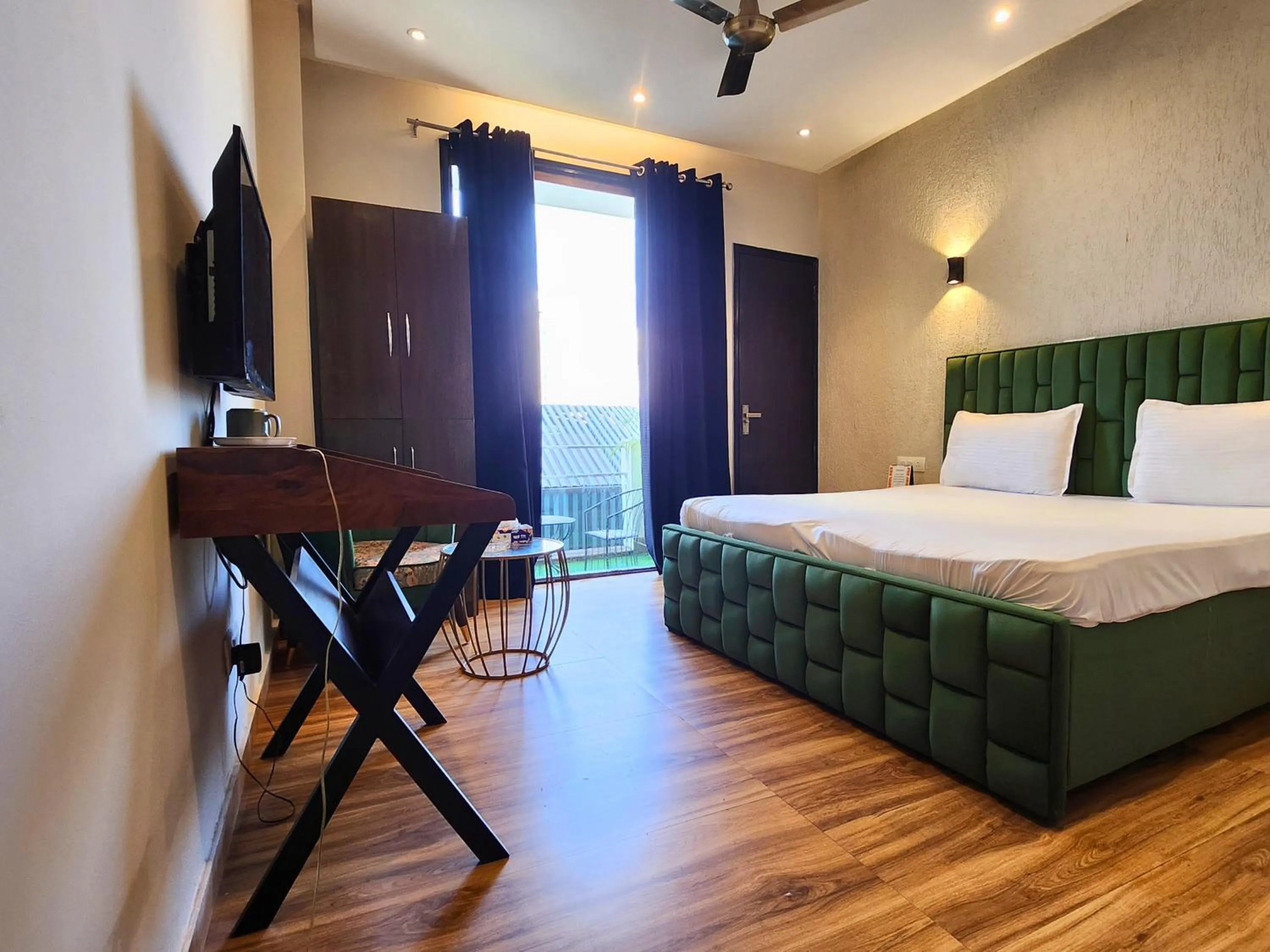 View (from property/room), Bed in Hotel City Premier - Near Galleria Market , Super Mart-1 DLF Gurgaon