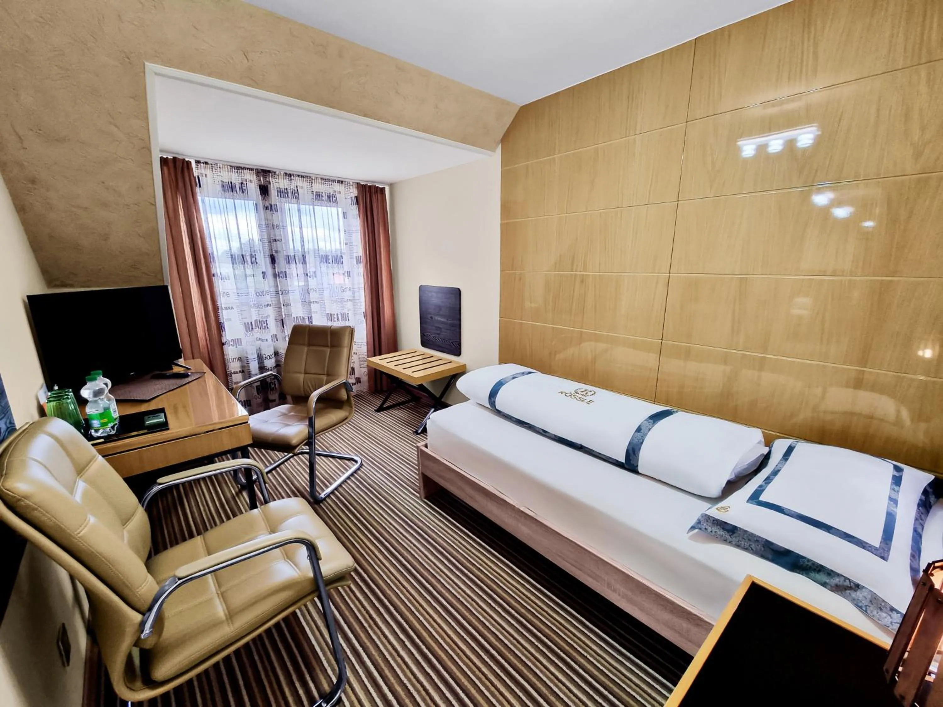 Bed in Hotel Rössle