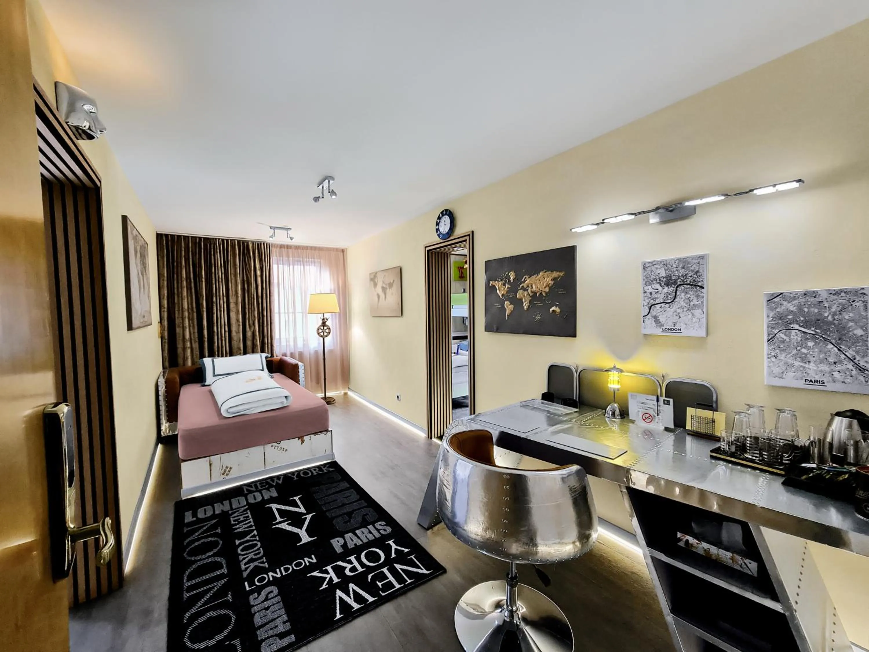 Bed in Hotel Rössle