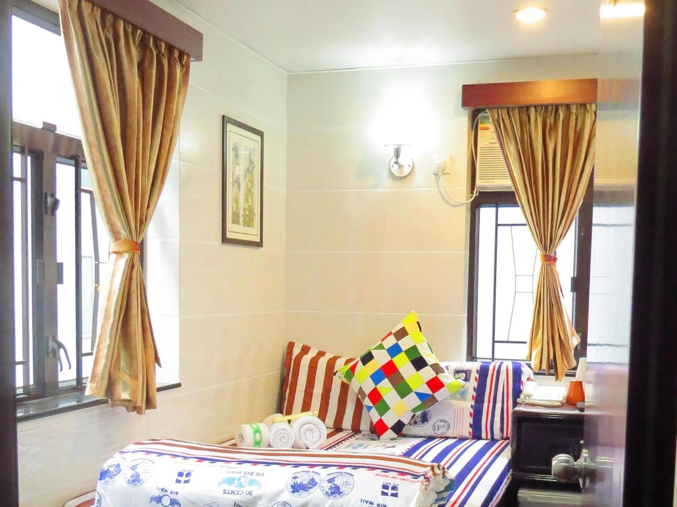 Bed in Days Hostel Block D 24 HOUR RECEPTION BLOCK D 10TH FLOOR