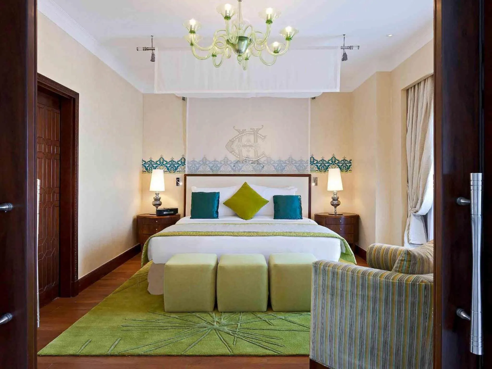 Bedroom, Bed in Sofitel Legend Old Cataract