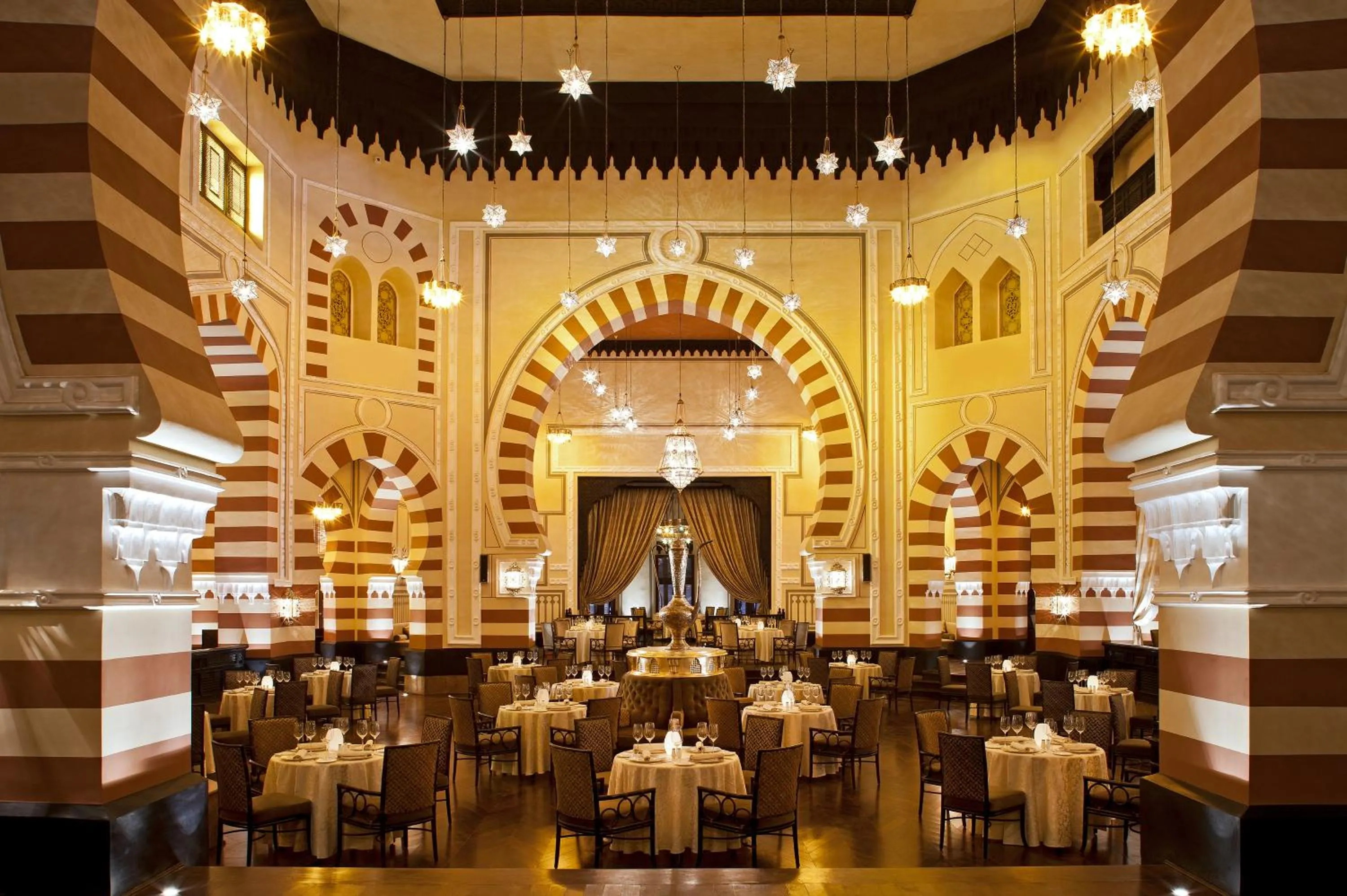Restaurant/places to eat in Sofitel Legend Old Cataract
