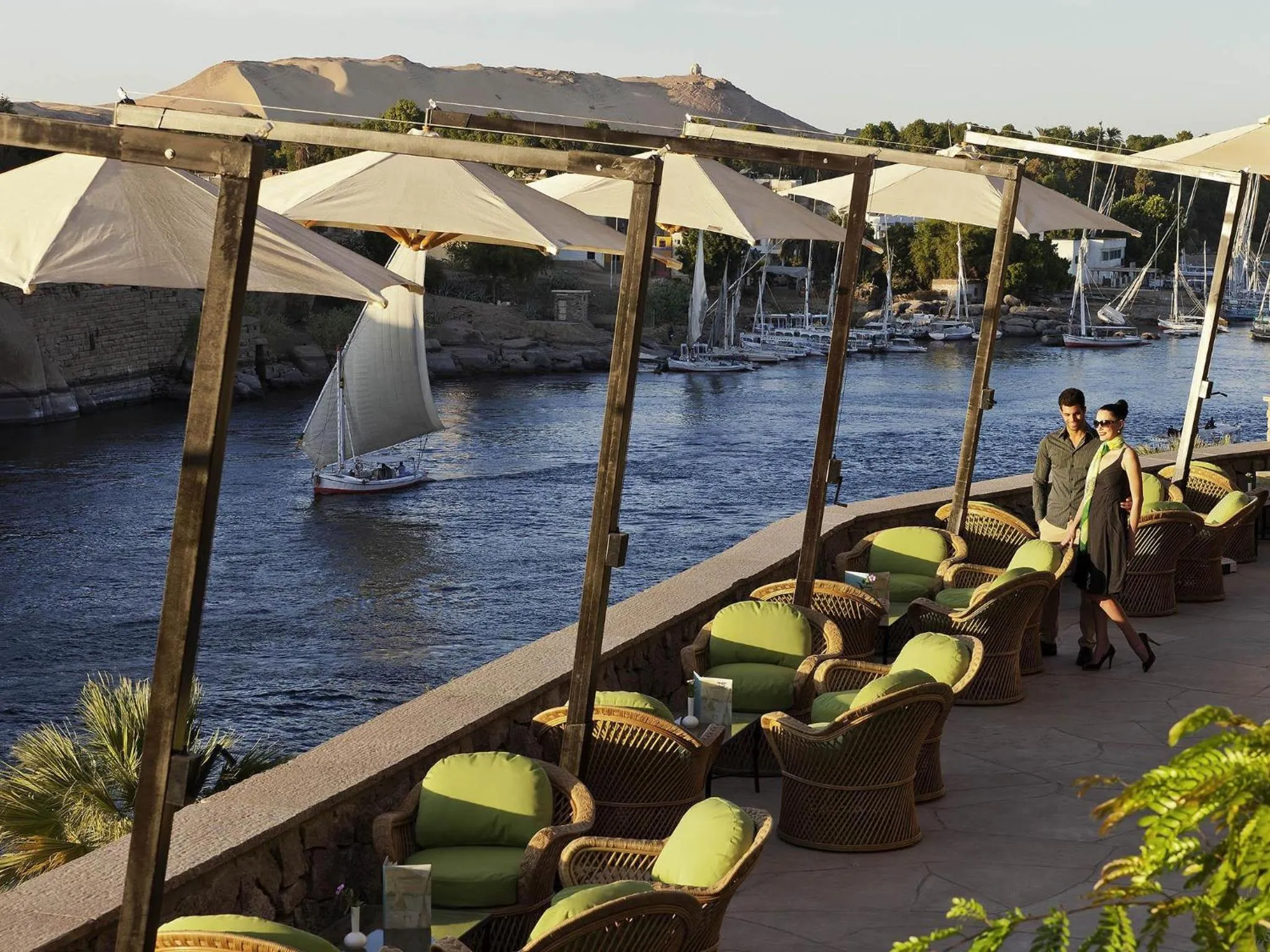 Restaurant/places to eat in Sofitel Legend Old Cataract