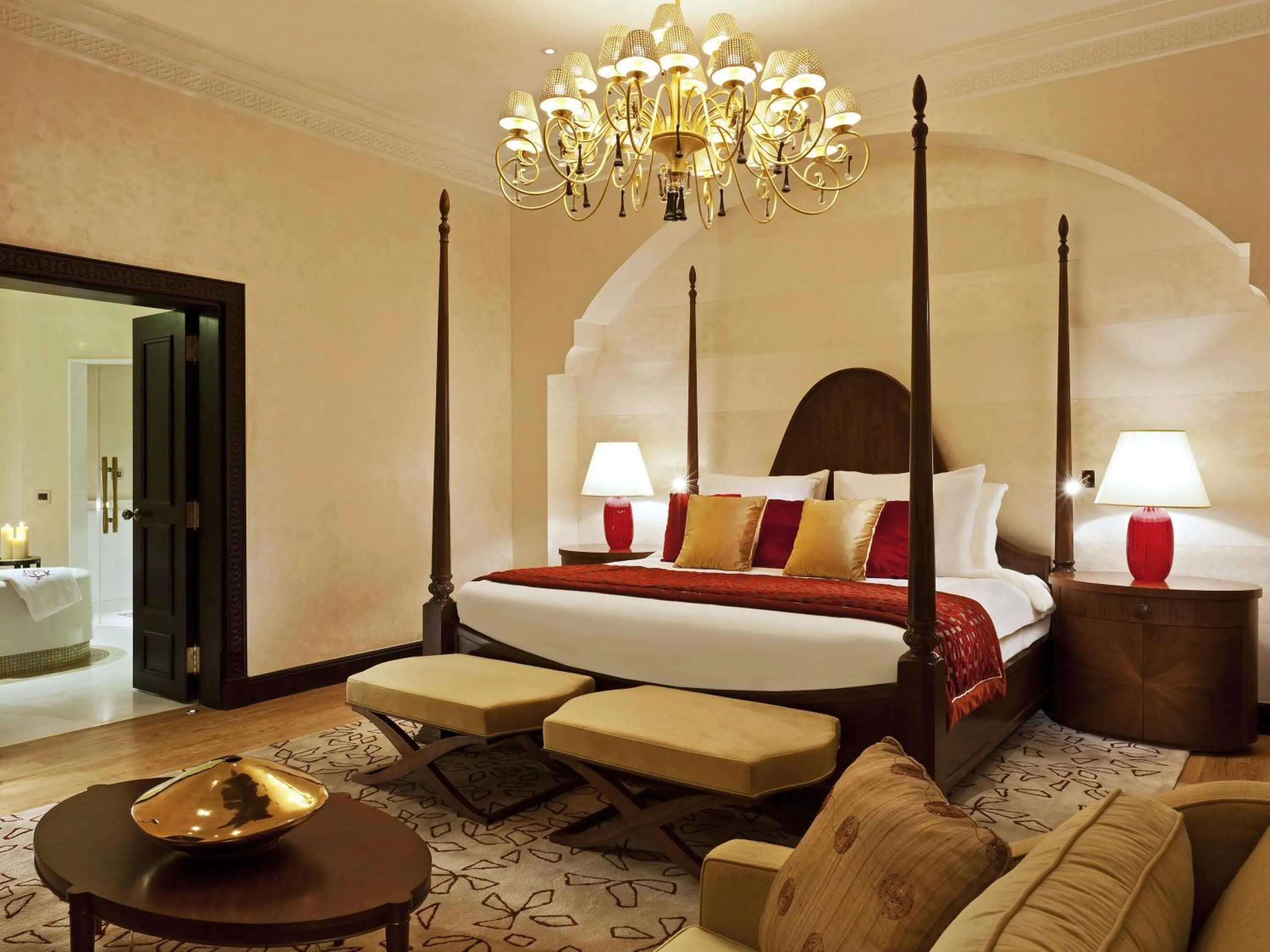 Photo of the whole room, Bed in Sofitel Legend Old Cataract