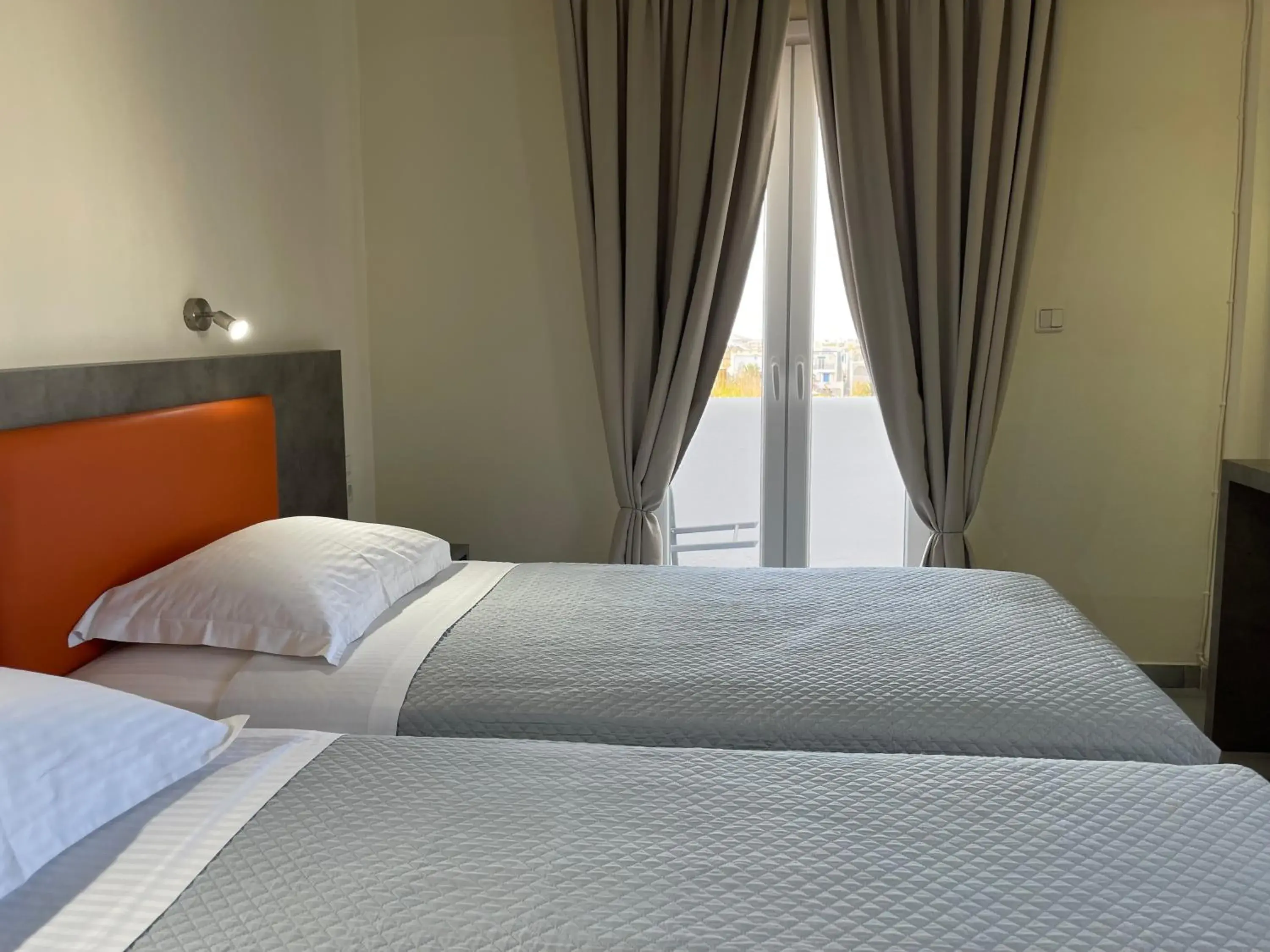 Superior Twin Room in Albatros Hotel Superior Twin Room in Albatros Hotel