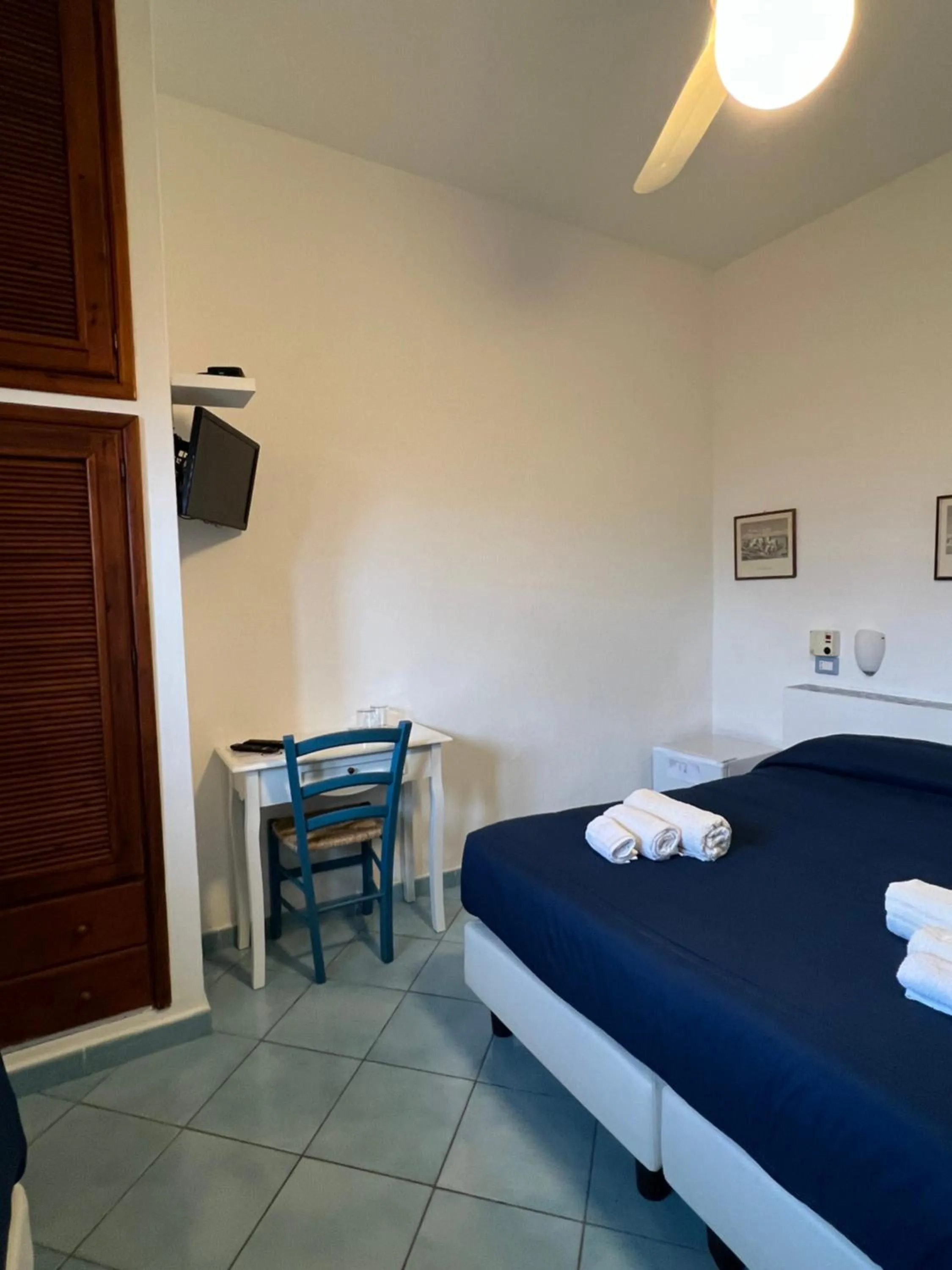 Photo of the whole room in La Giara