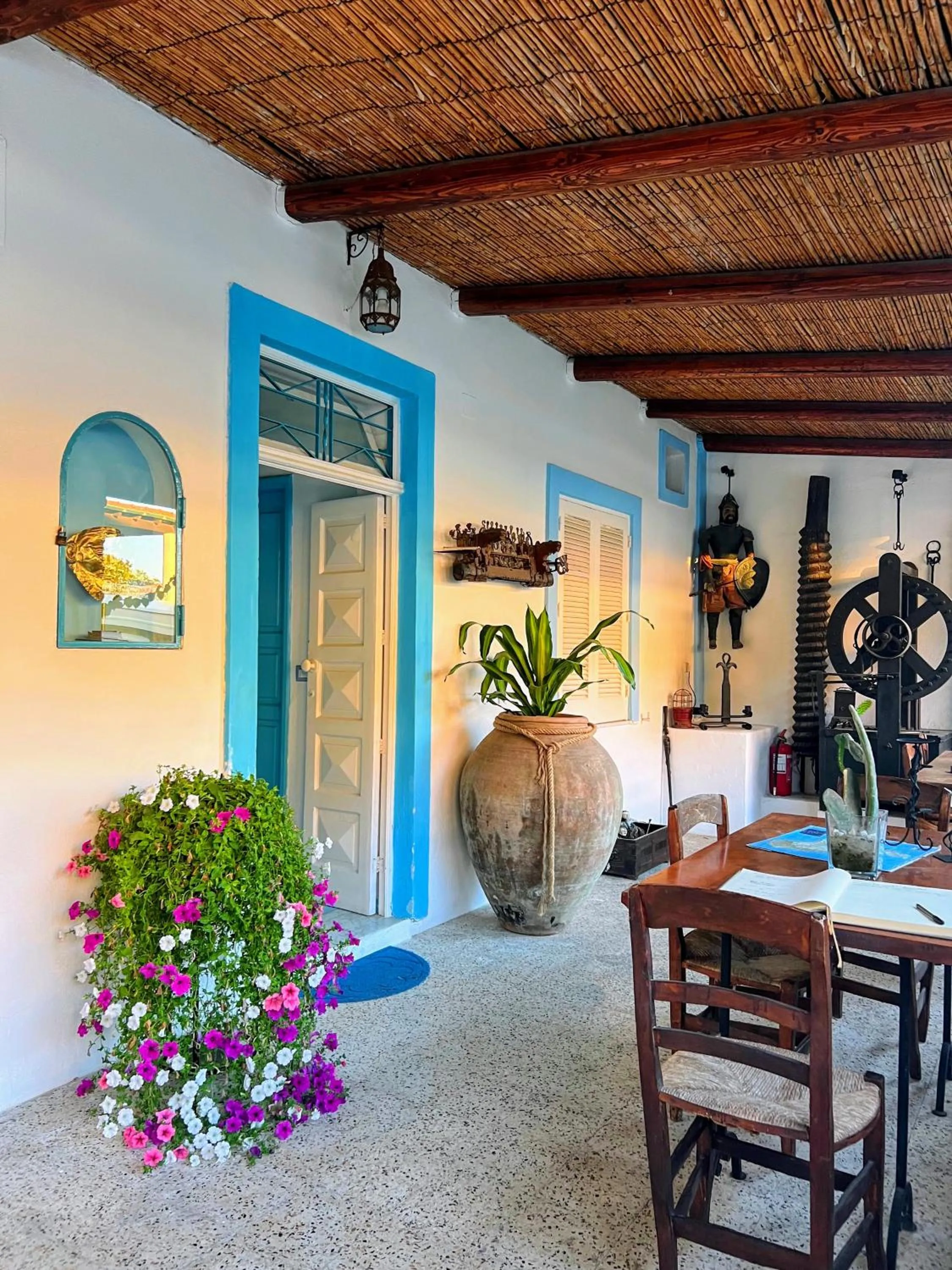 Property building in La Giara