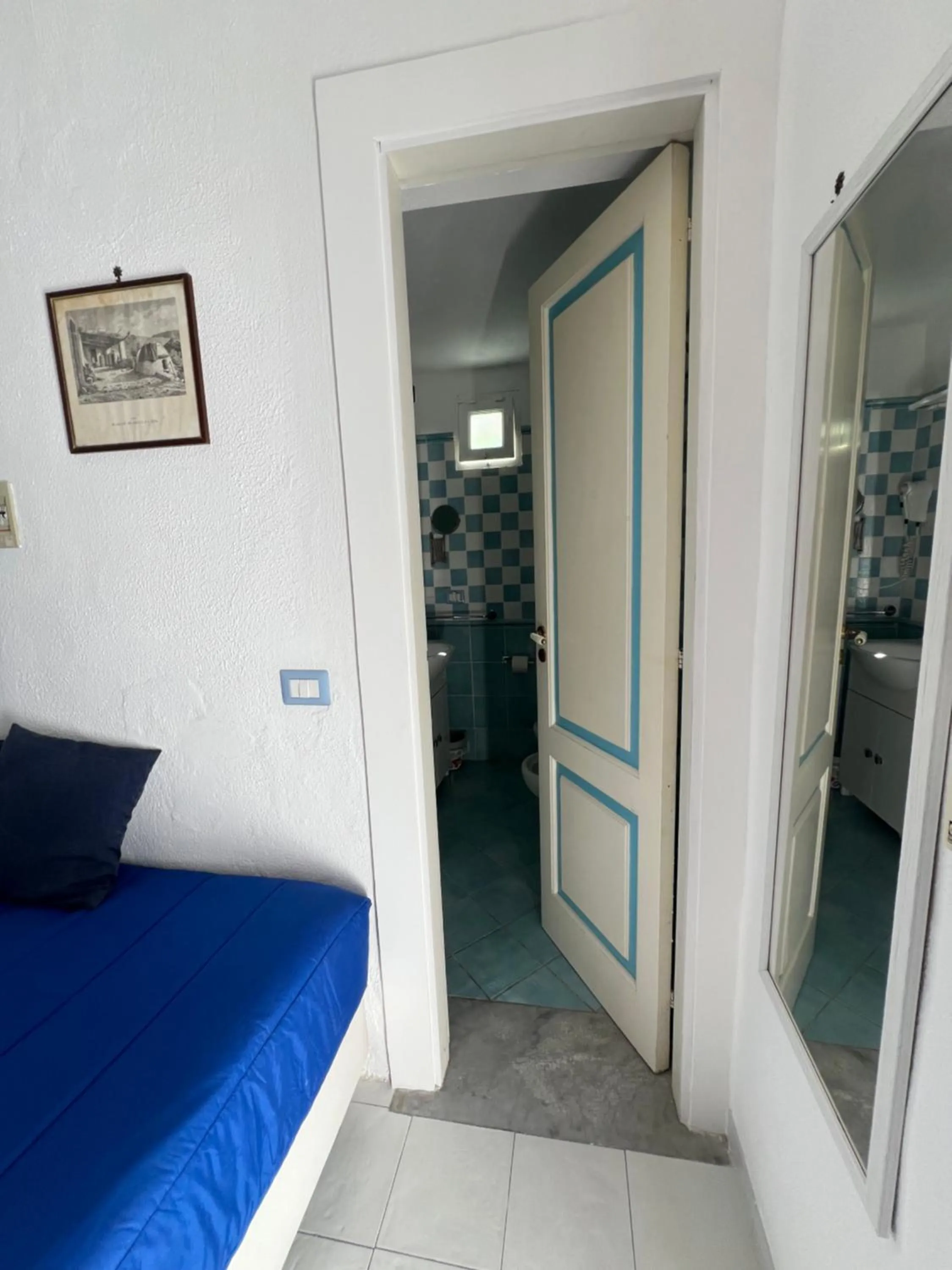 Photo of the whole room in La Giara