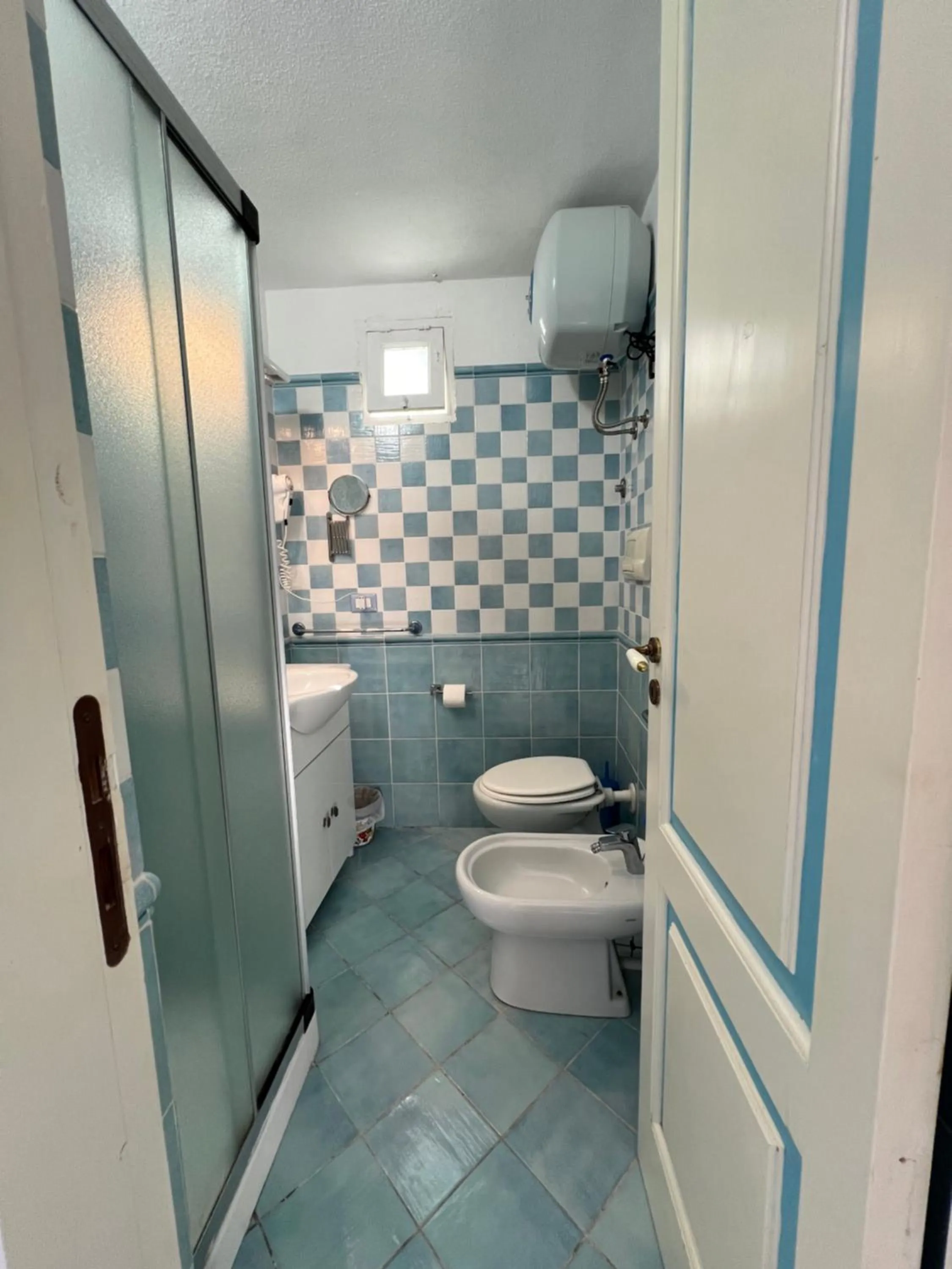 Bathroom in La Giara