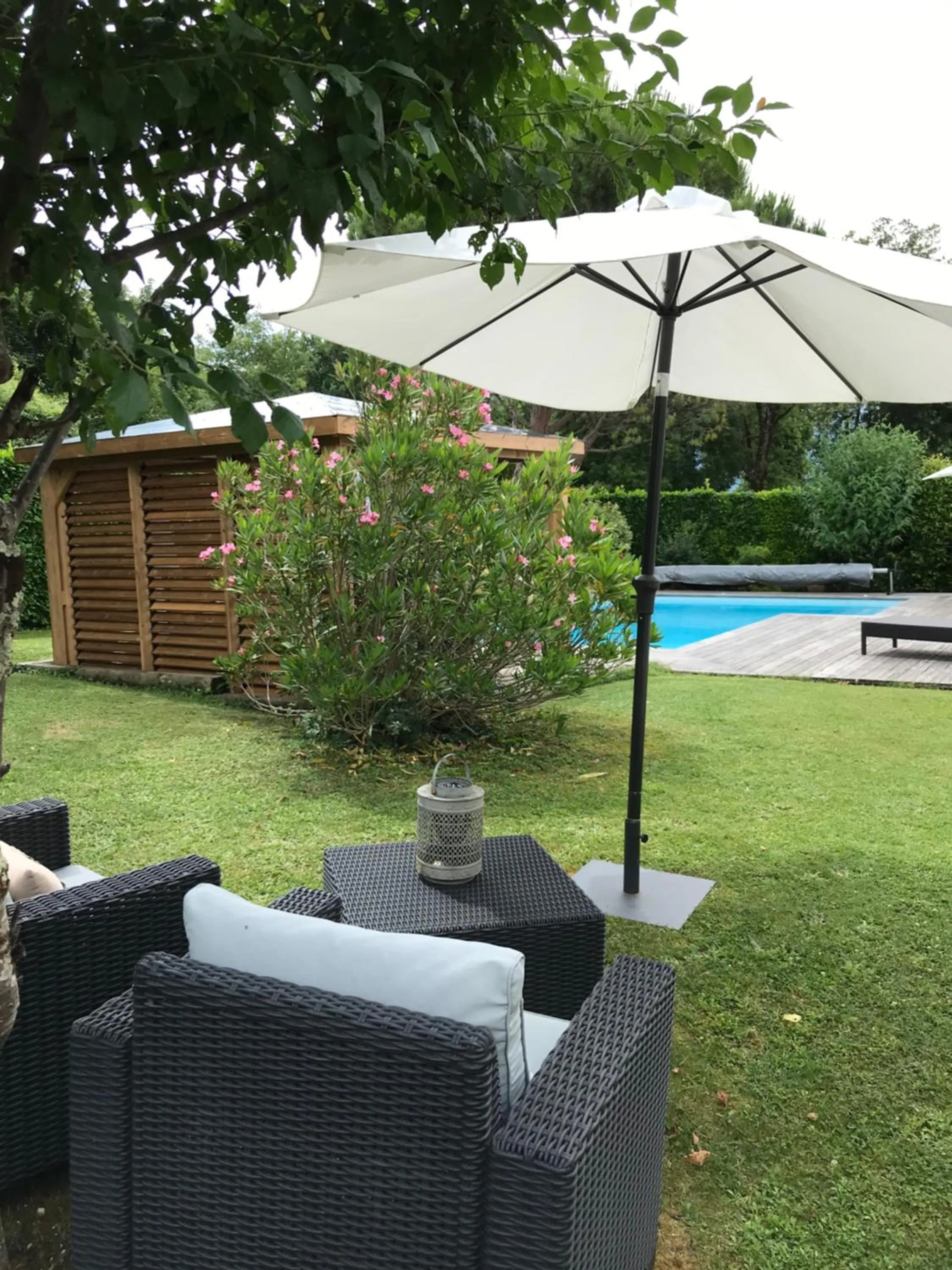 Patio in La Maison des Eaux Claires