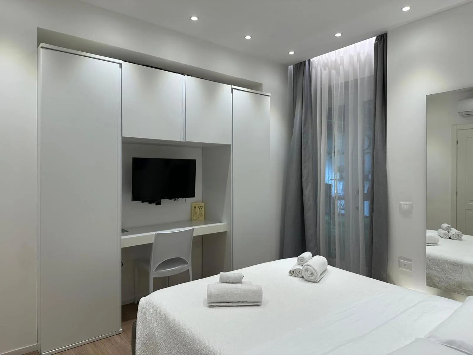 Bed in CeO LUXURY SUITE DI CAGLIARI