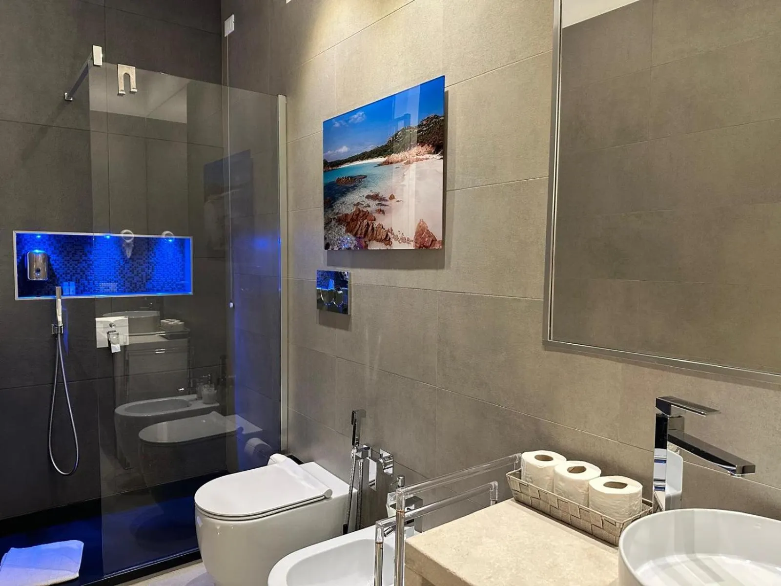 CeO LUXURY SUITE DI CAGLIARI