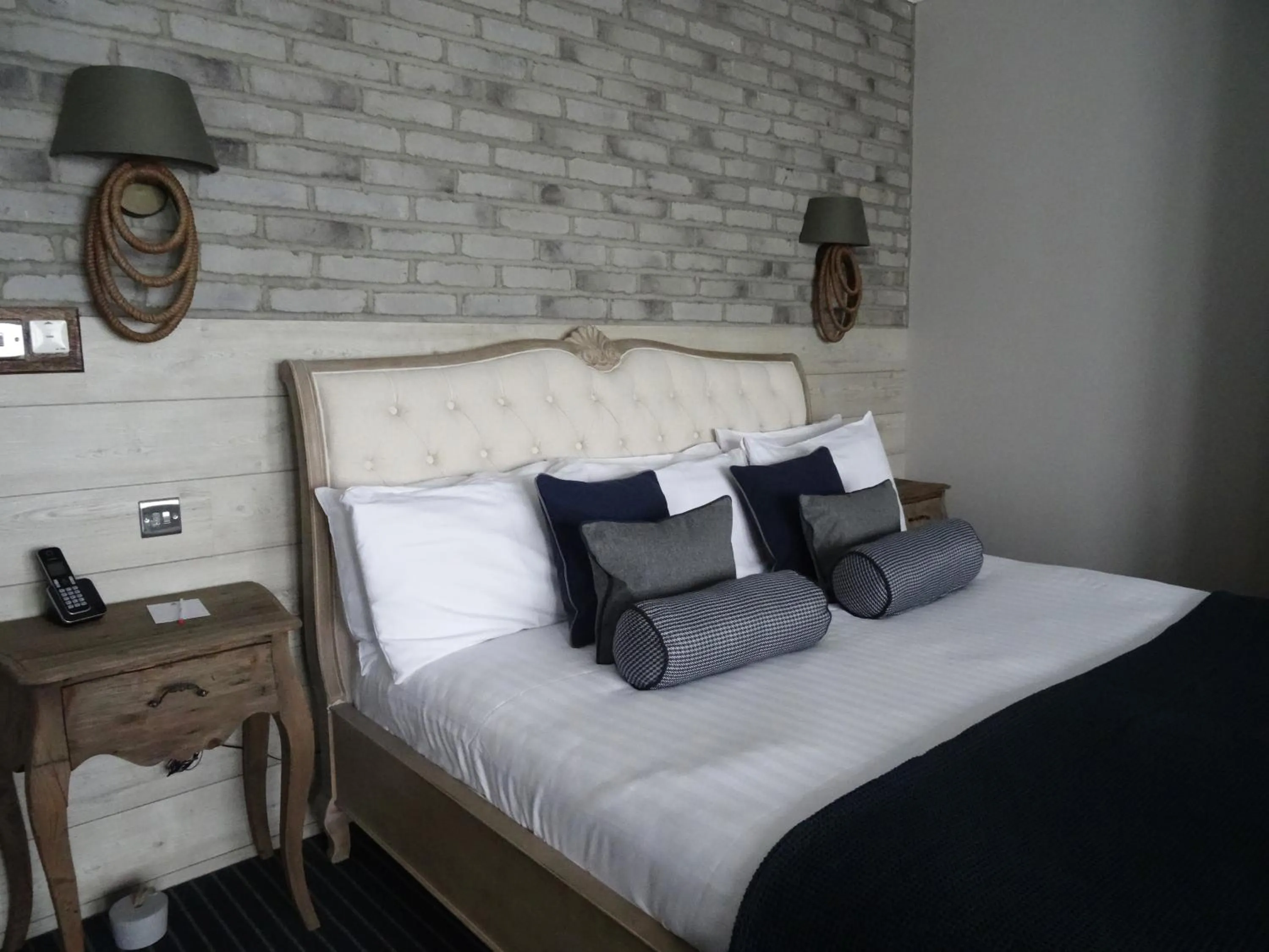 Bedroom, Bed in Roker Hotel BW Premier Collection