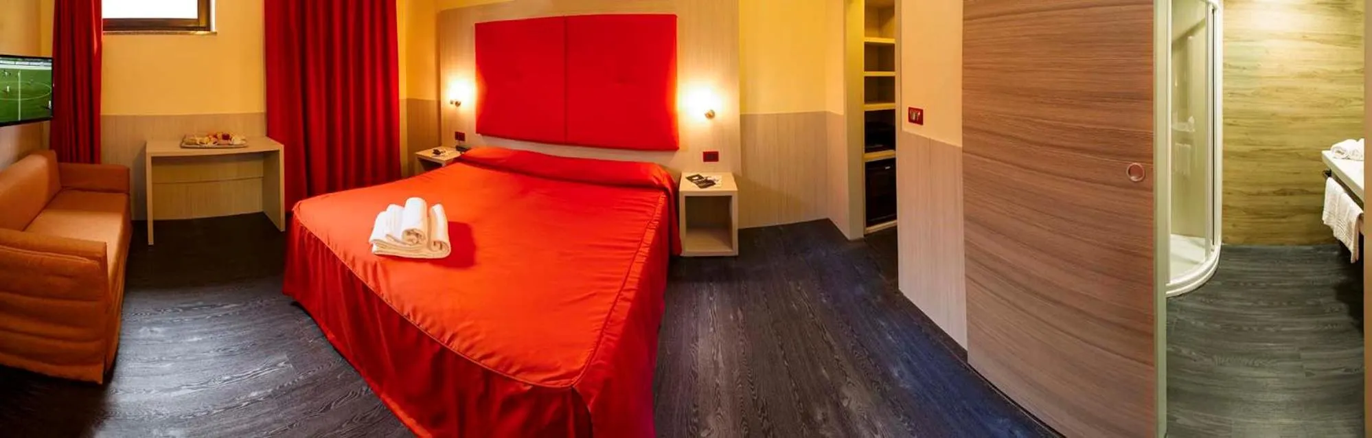 Bed in Hotel Sole Malcesine