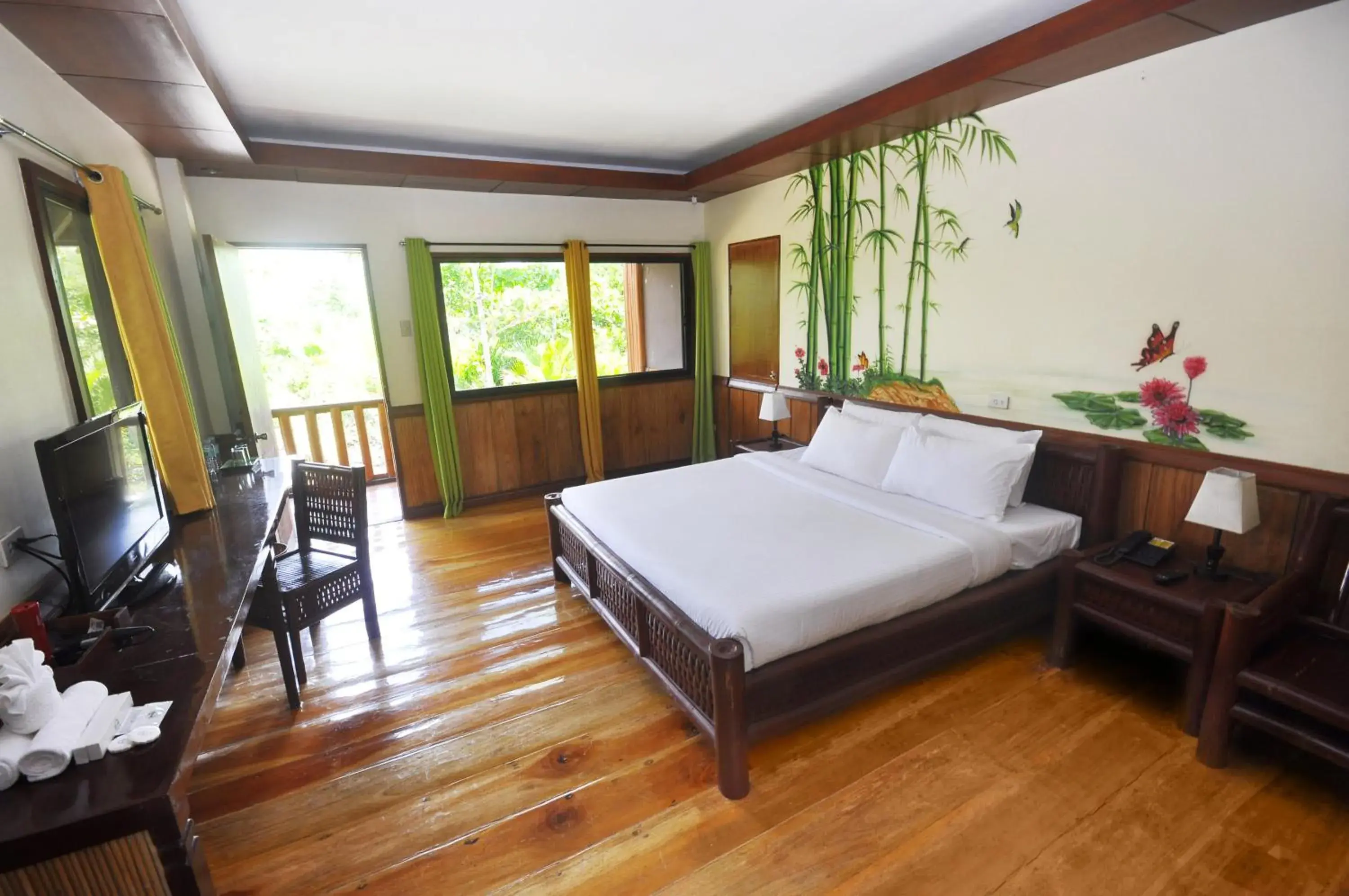Deluxe Double or Twin Room with Garden View in Loboc River Resort Deluxe Double or Twin Room with Garden View in Loboc River Resort