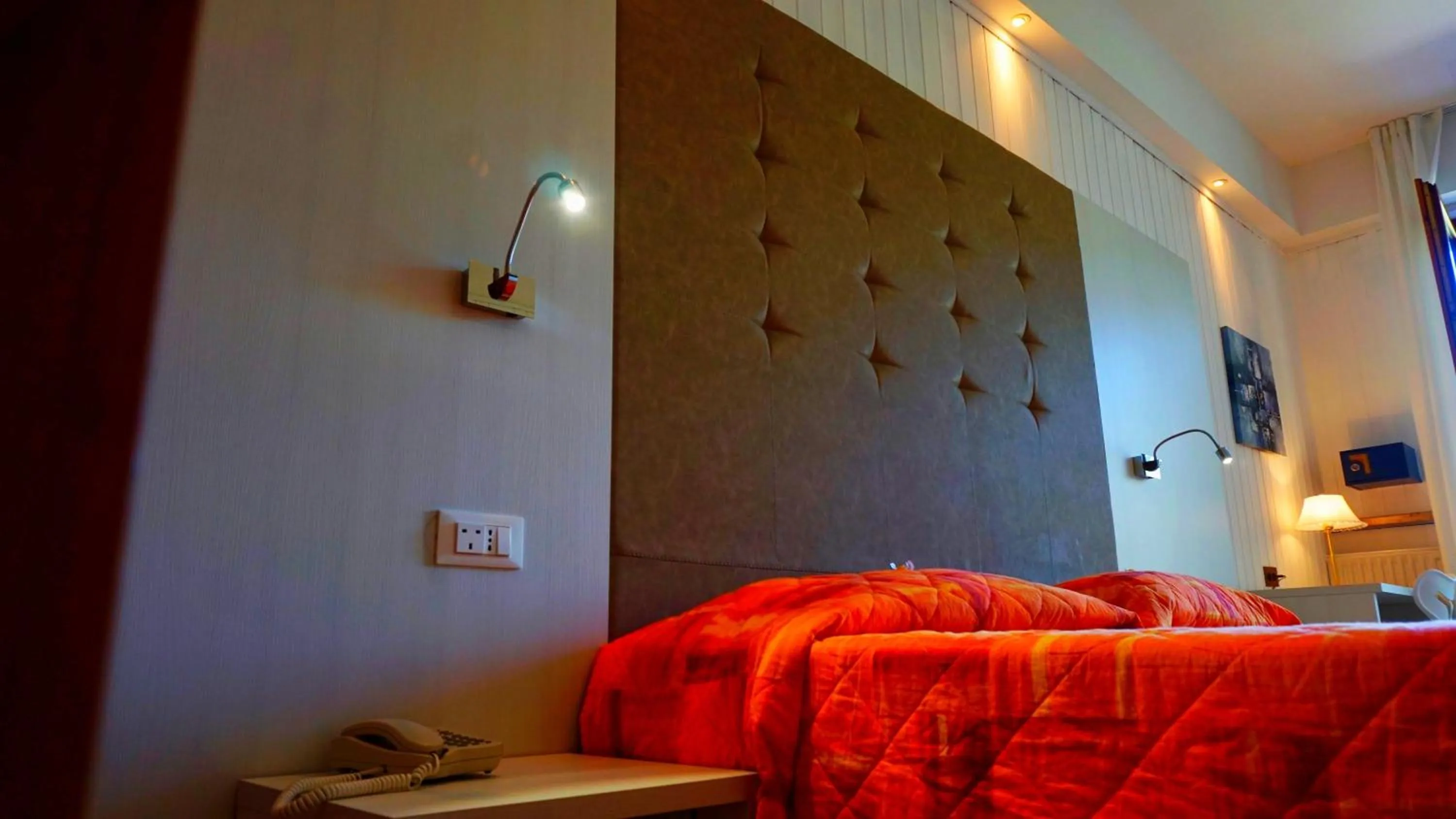 Bedroom, Bed in Park Hotel Val Di Monte ***S