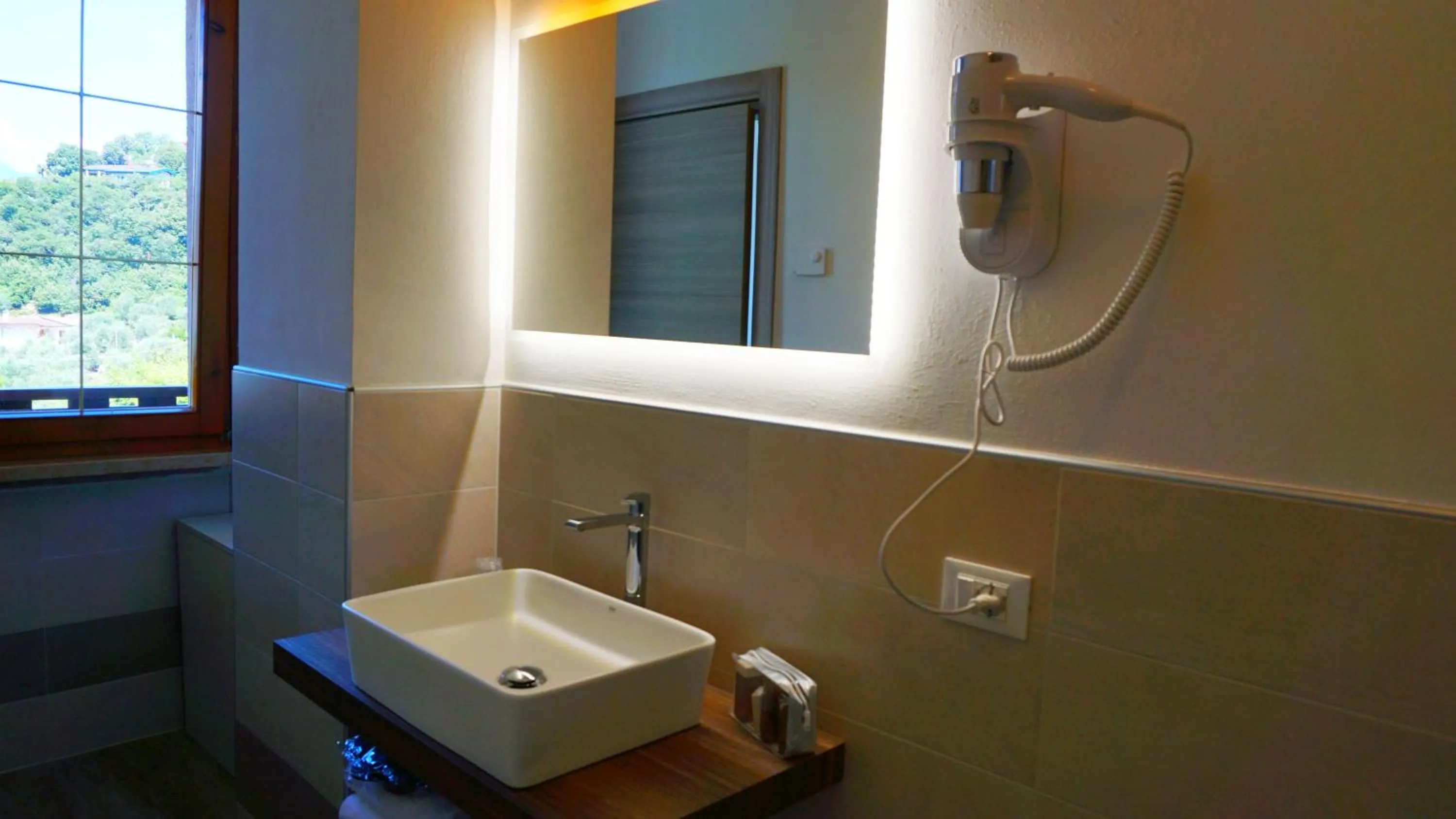 Bathroom in Park Hotel Val Di Monte ***S