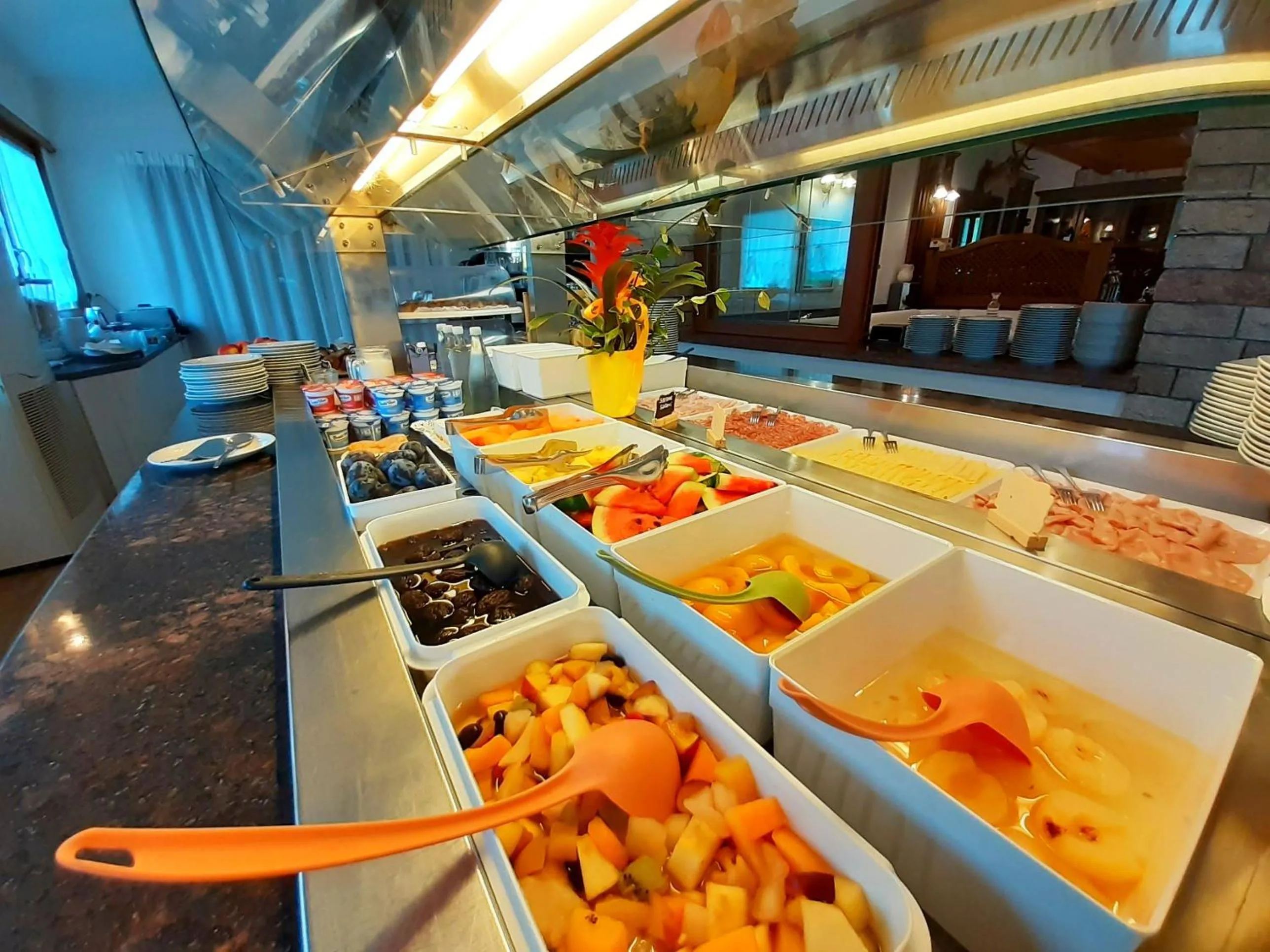 Buffet breakfast in Park Hotel Val Di Monte ***S