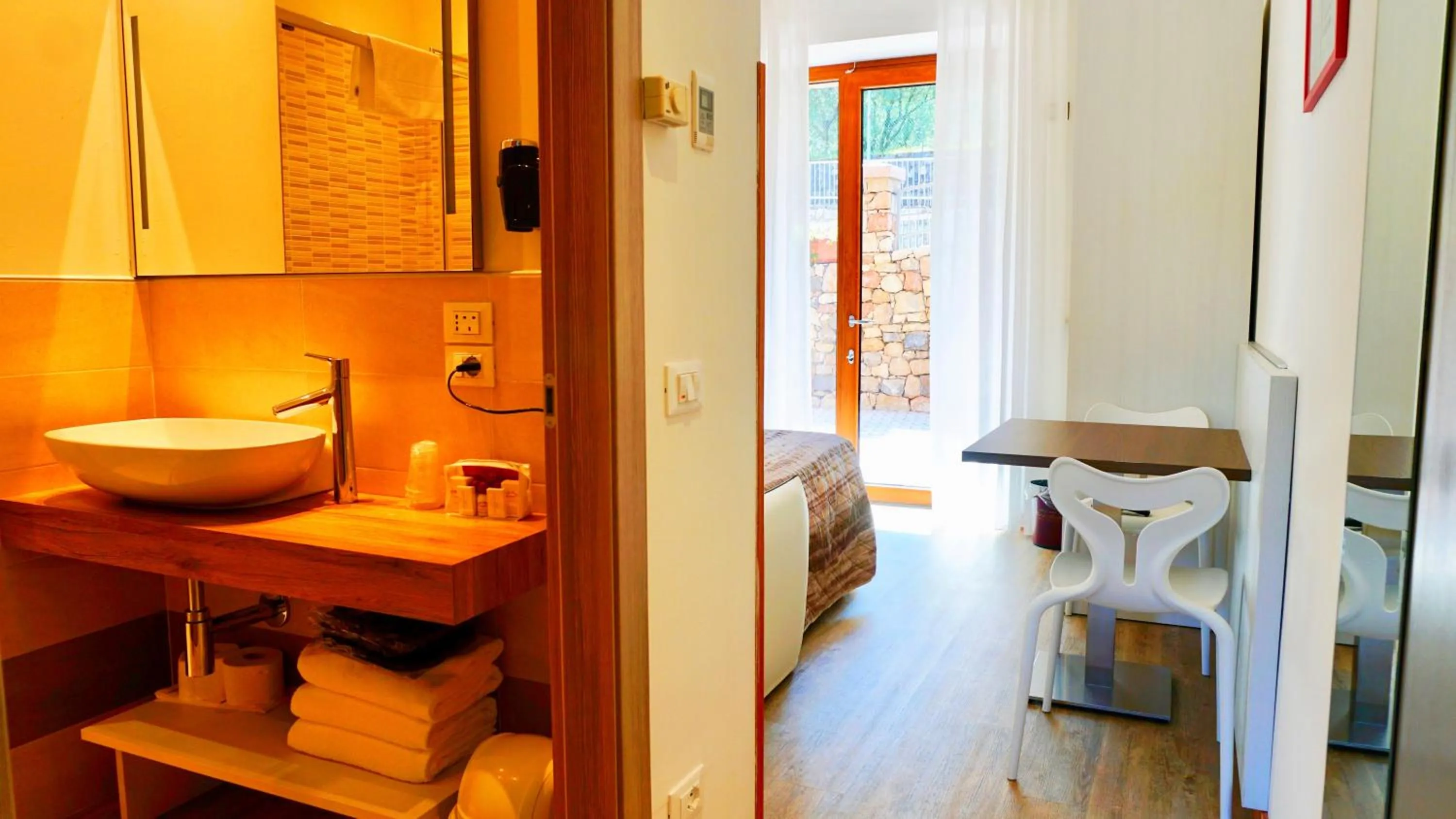 Toilet in Park Hotel Val Di Monte ***S