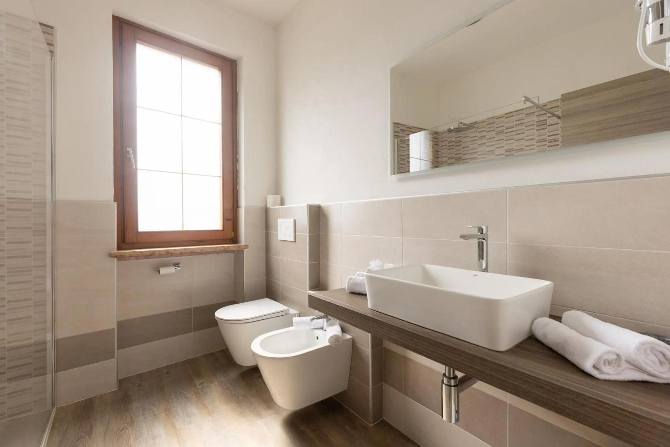 Toilet in Park Hotel Val Di Monte ***S