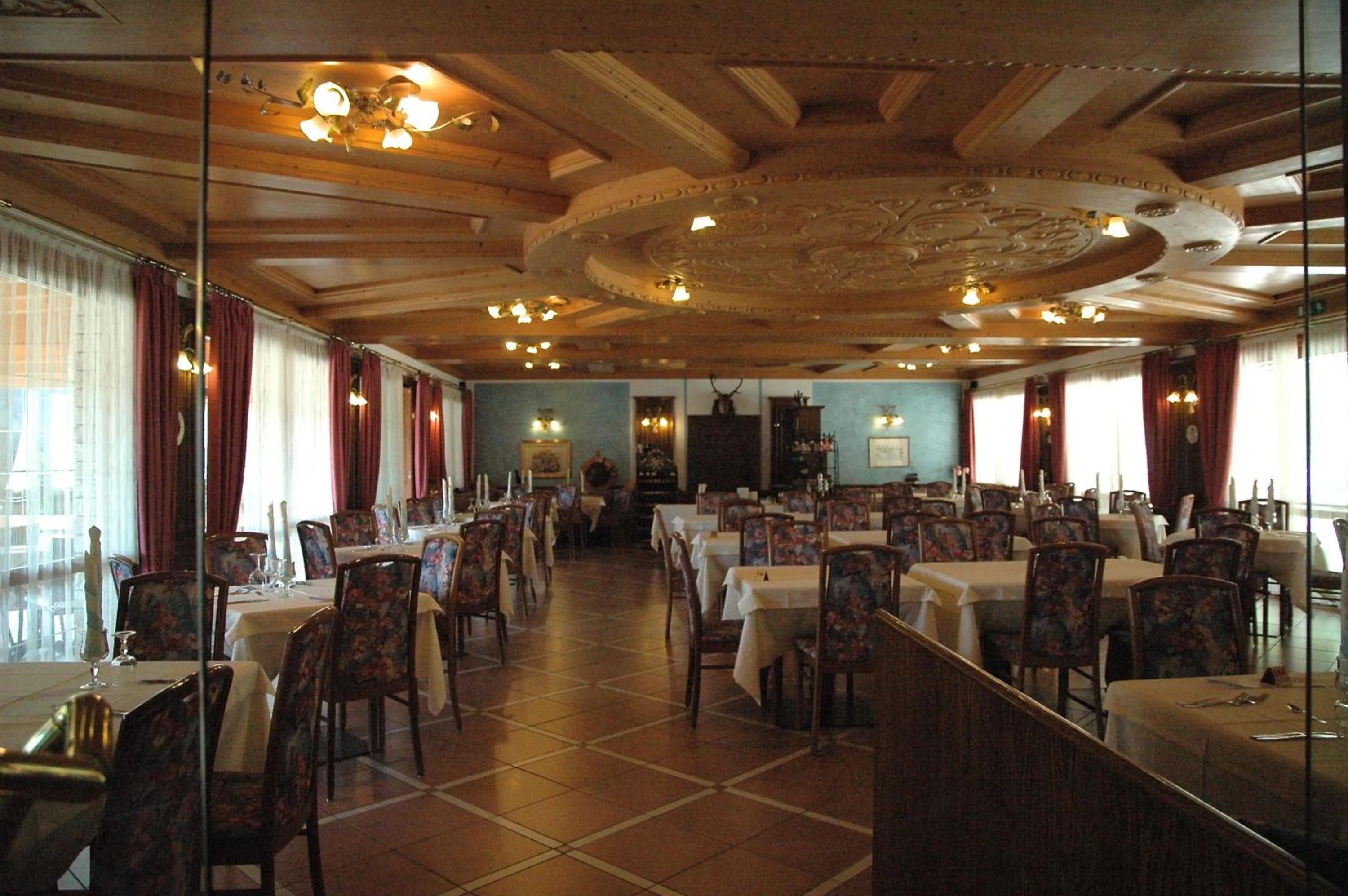 Restaurant/places to eat in Park Hotel Val Di Monte ***S