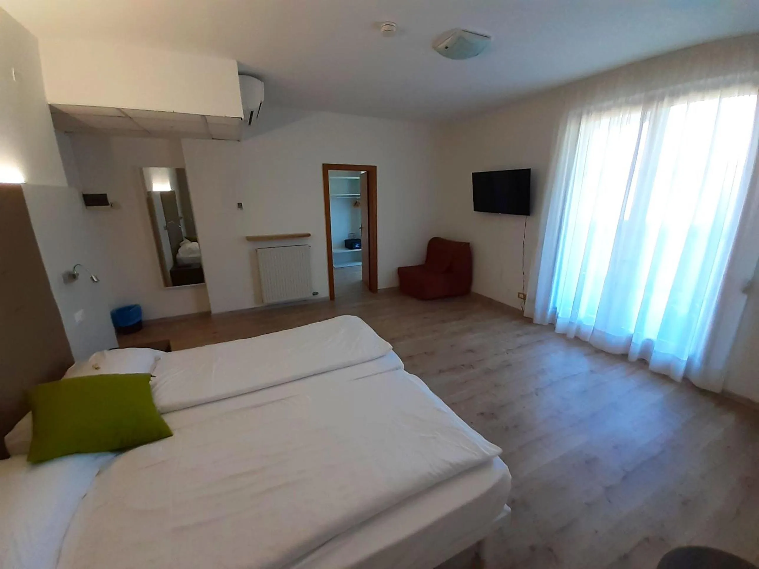 Bedroom, Bed in Park Hotel Val Di Monte ***S