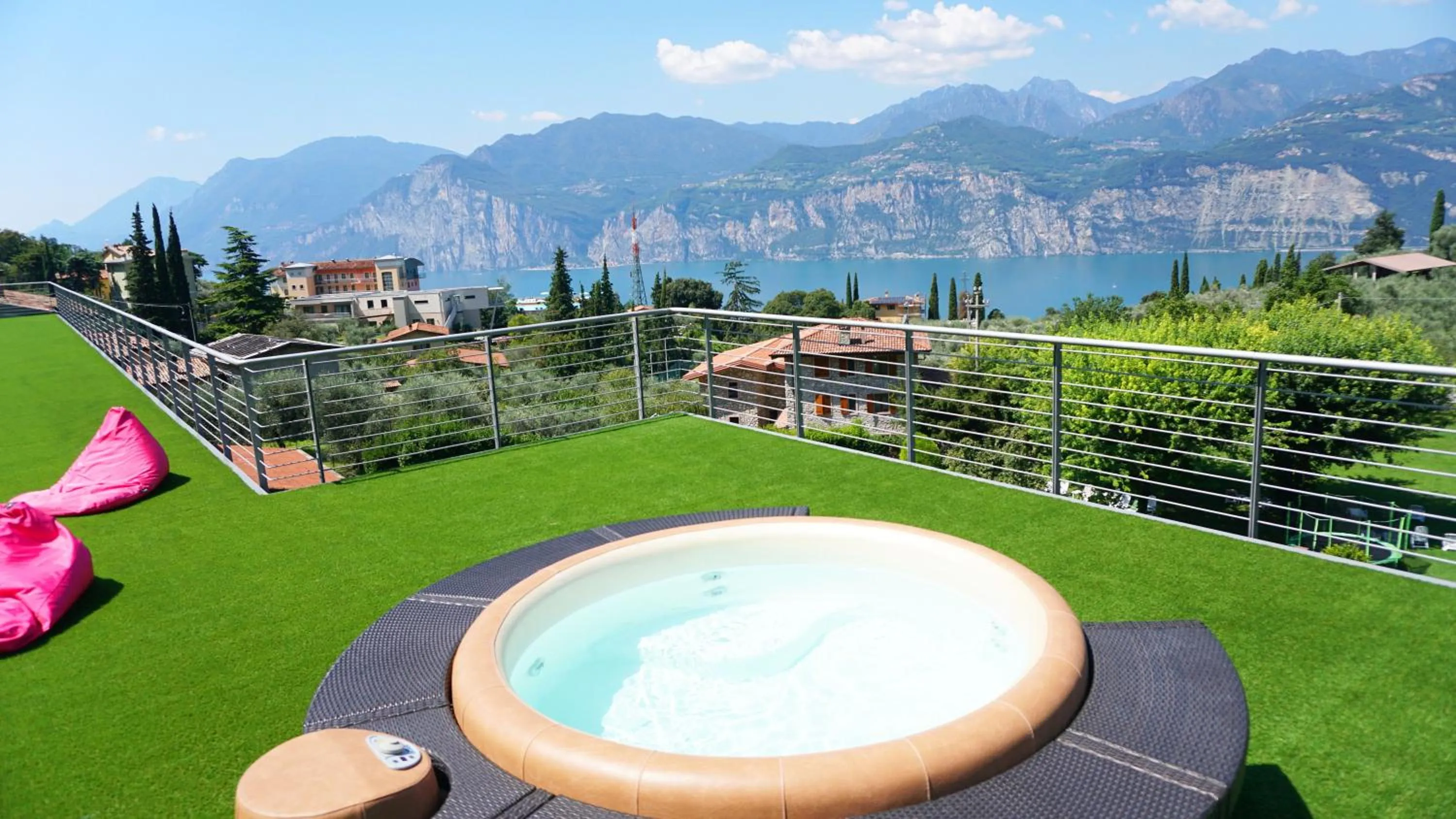 Hot Tub in Park Hotel Val Di Monte ***S