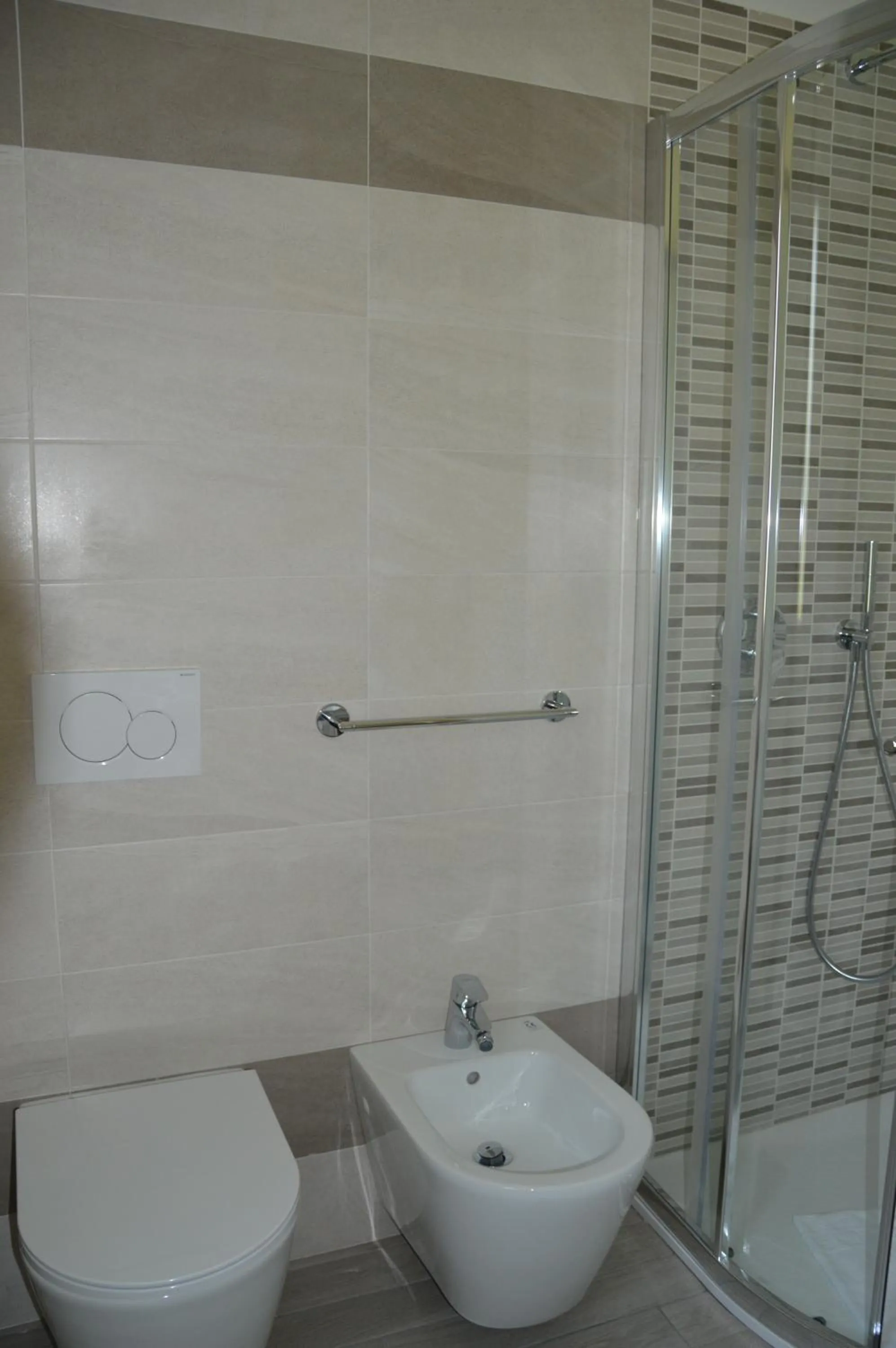 Shower in Park Hotel Val Di Monte ***S