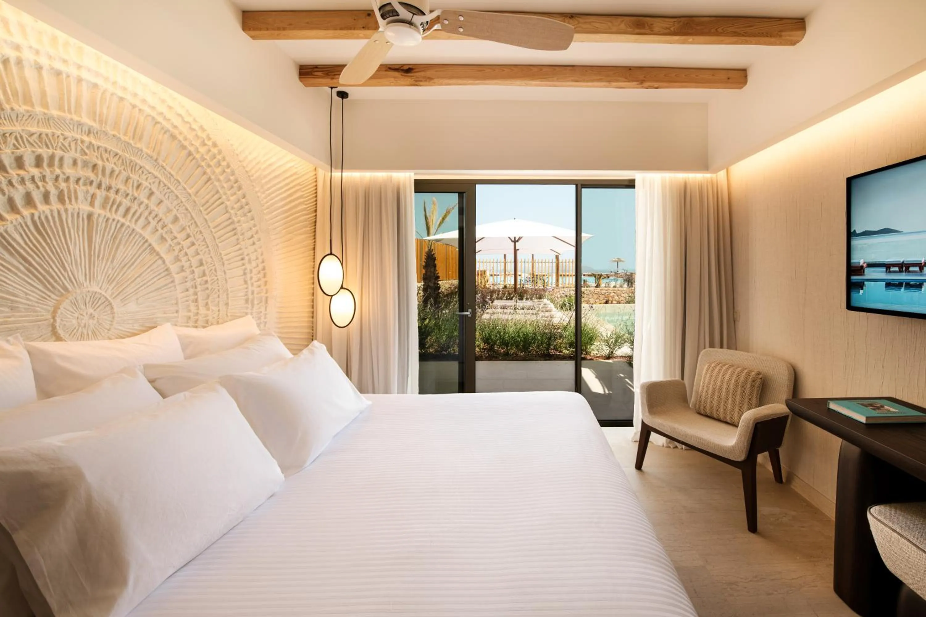 Bedroom, Bed in Mitsis Selection Rinela