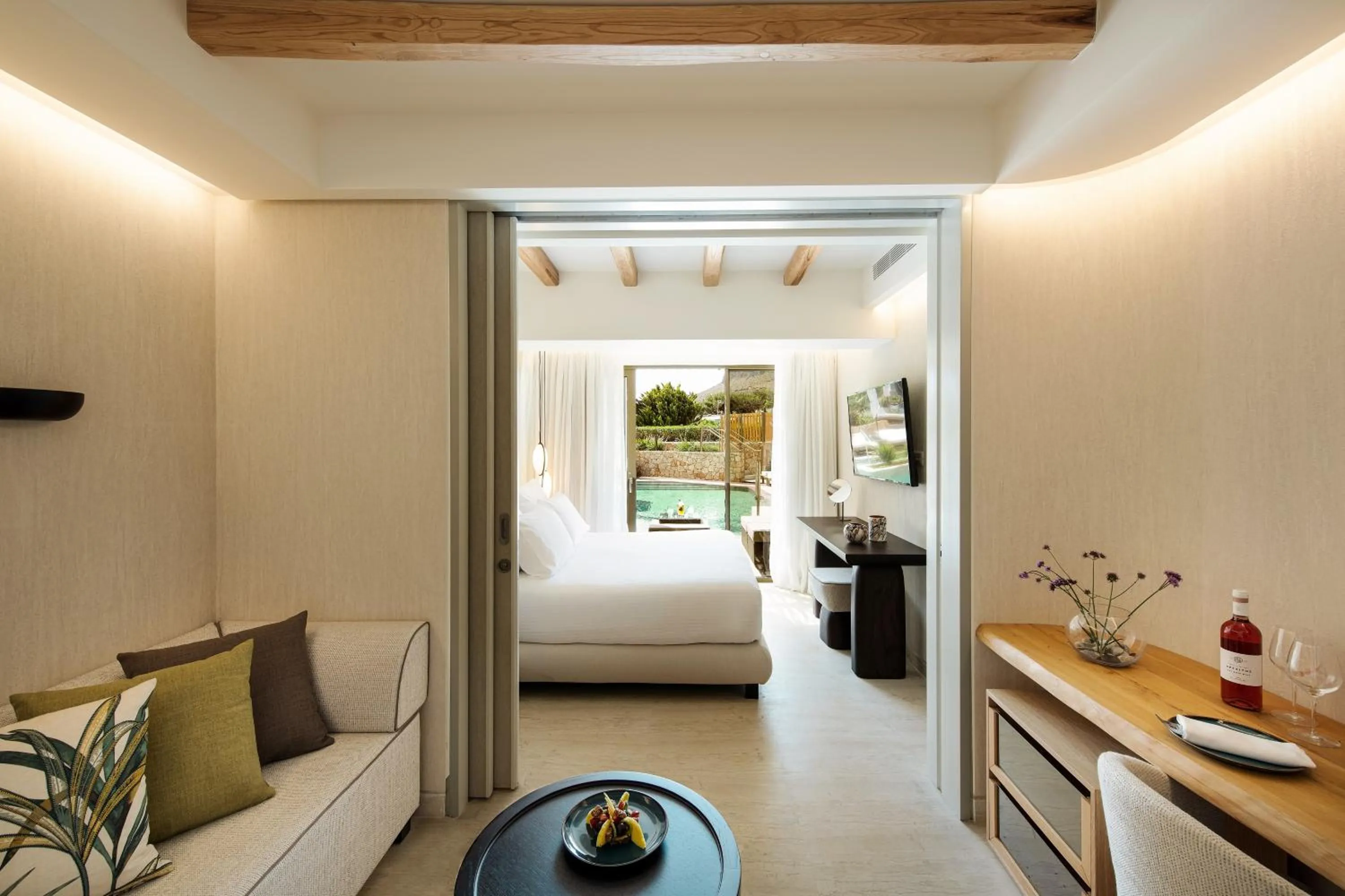 Photo of the whole room, Bed in Mitsis Selection Rinela