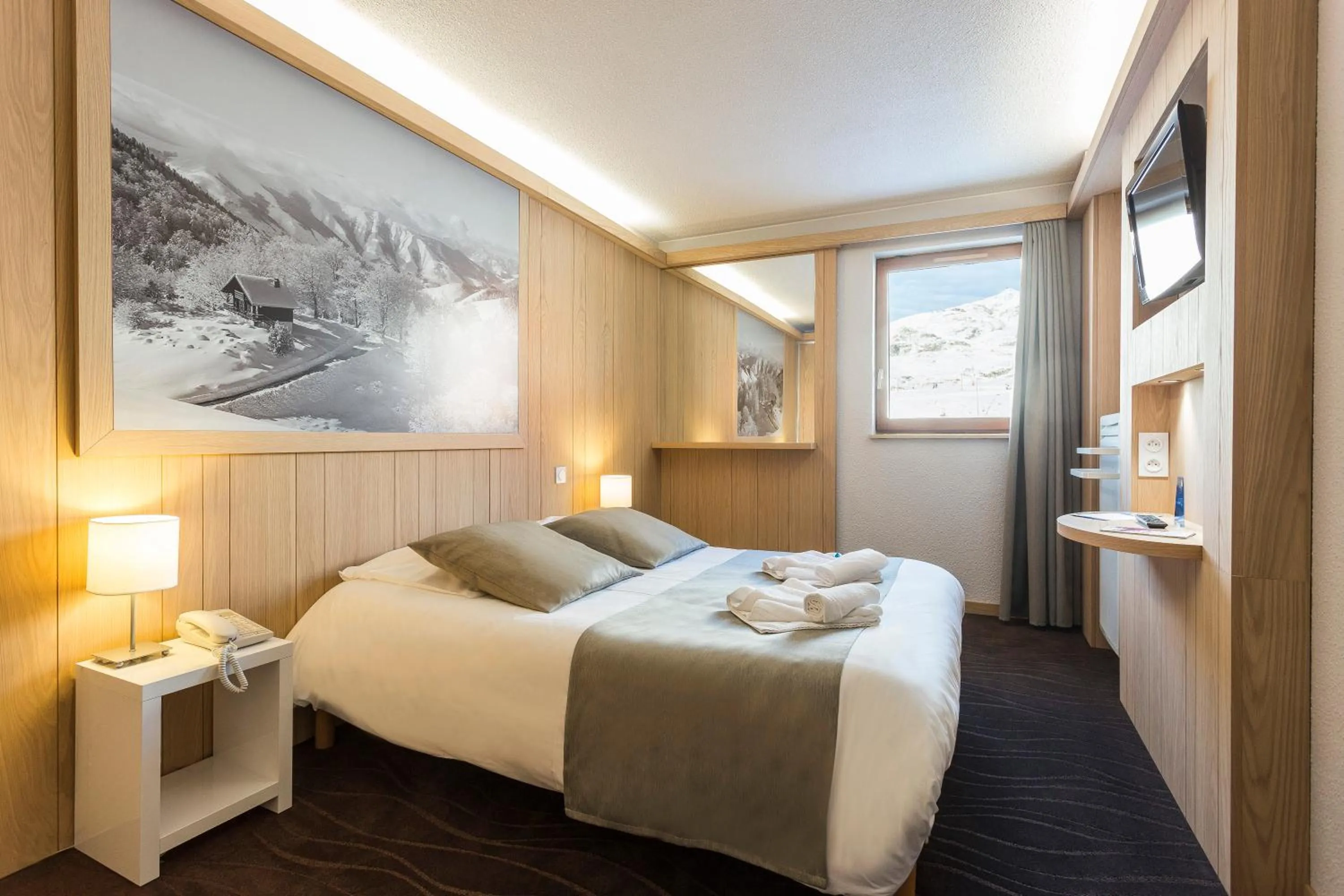 Bed in Hôtel Club MMV Les Bergers