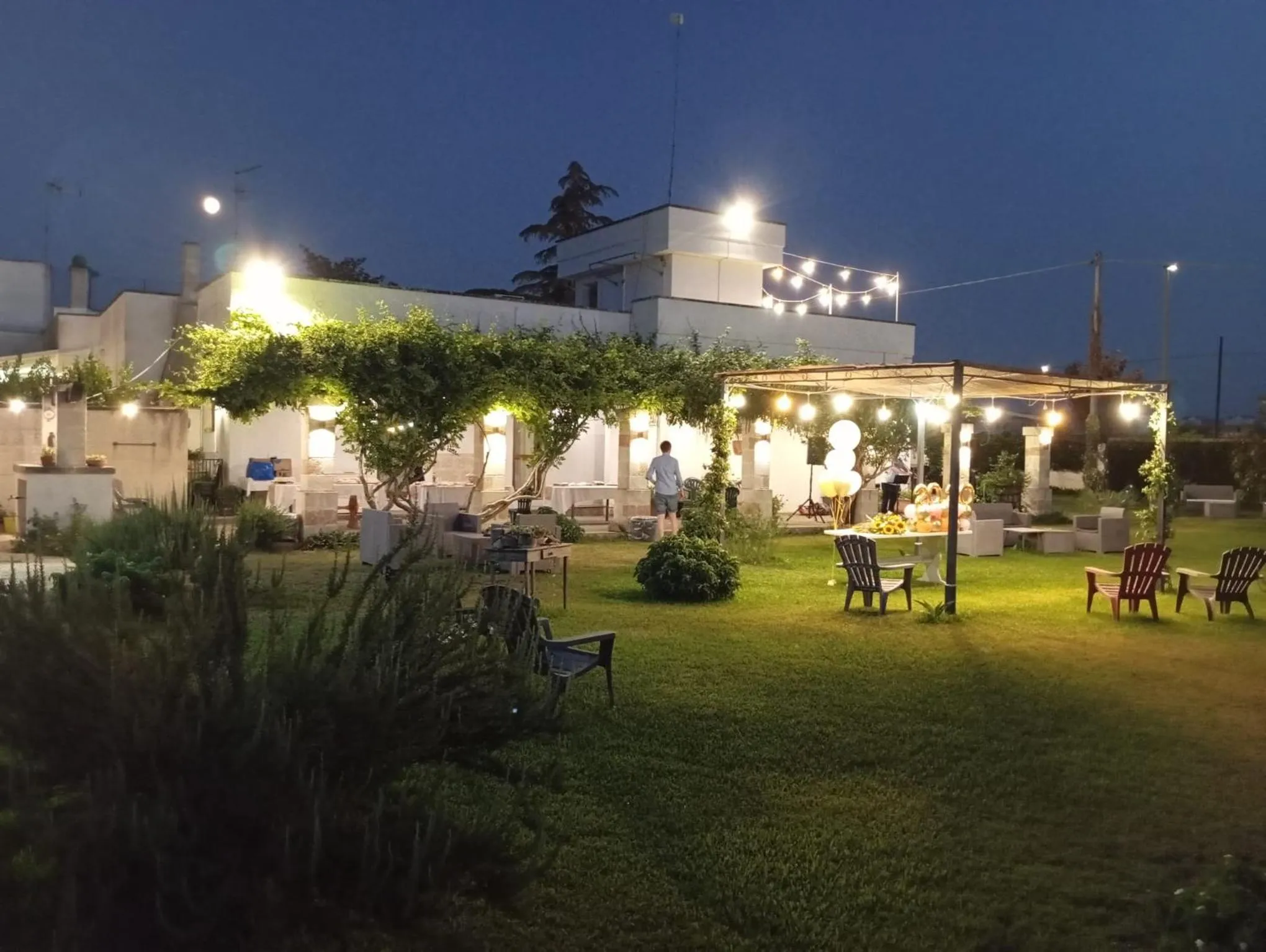 Garden view in B&B Villa Sofia