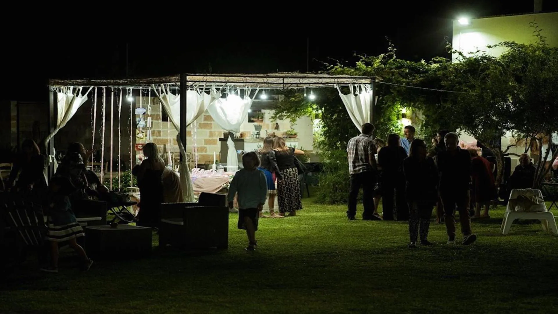 Evening entertainment in B&B Villa Sofia