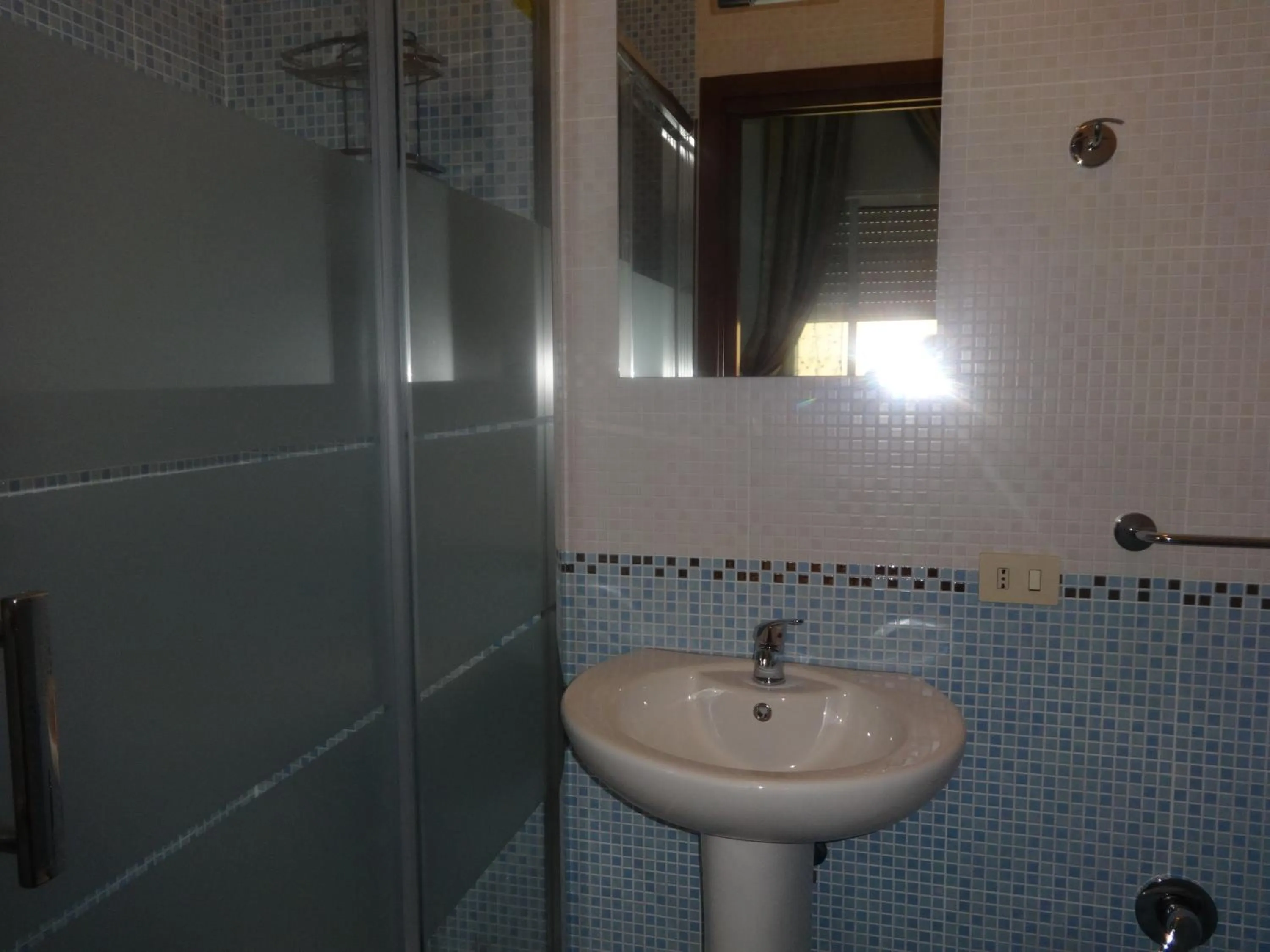 Bathroom in B&B Twins