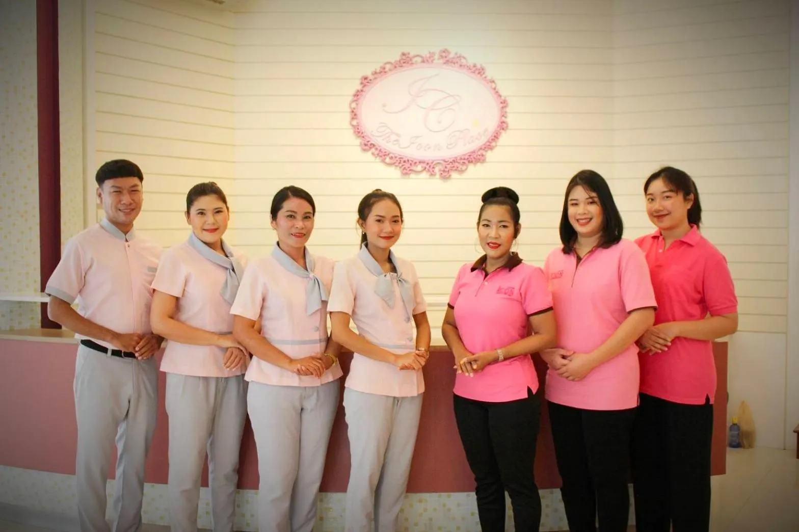 Staff in The Icon Place 1 @ Central Pattaya