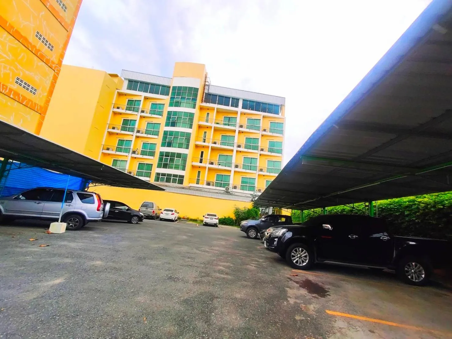 Facade/entrance in The Icon Place 1 @ Central Pattaya