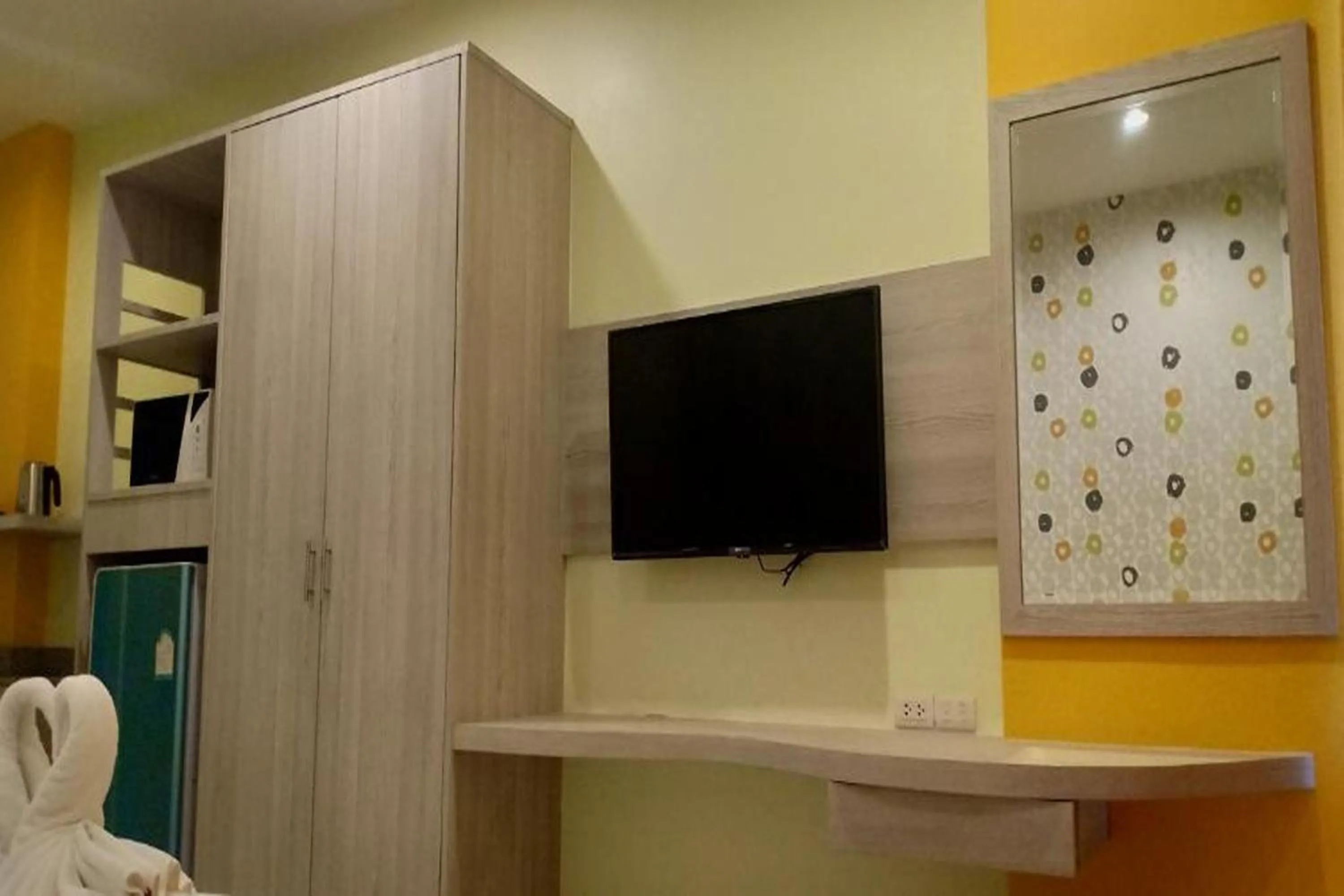 TV and multimedia in The Icon Place 1 @ Central Pattaya