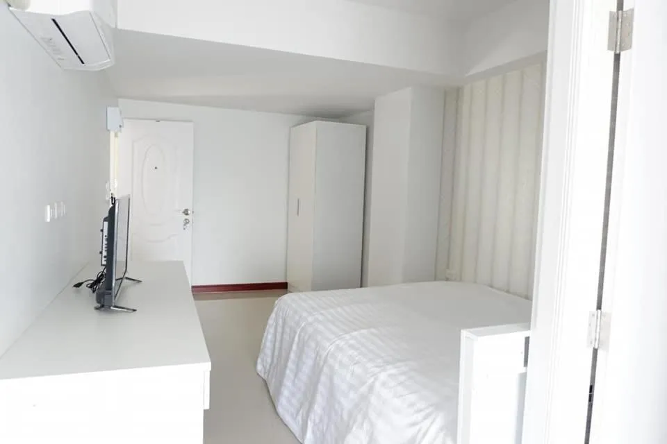 Bed in Phimai Residence