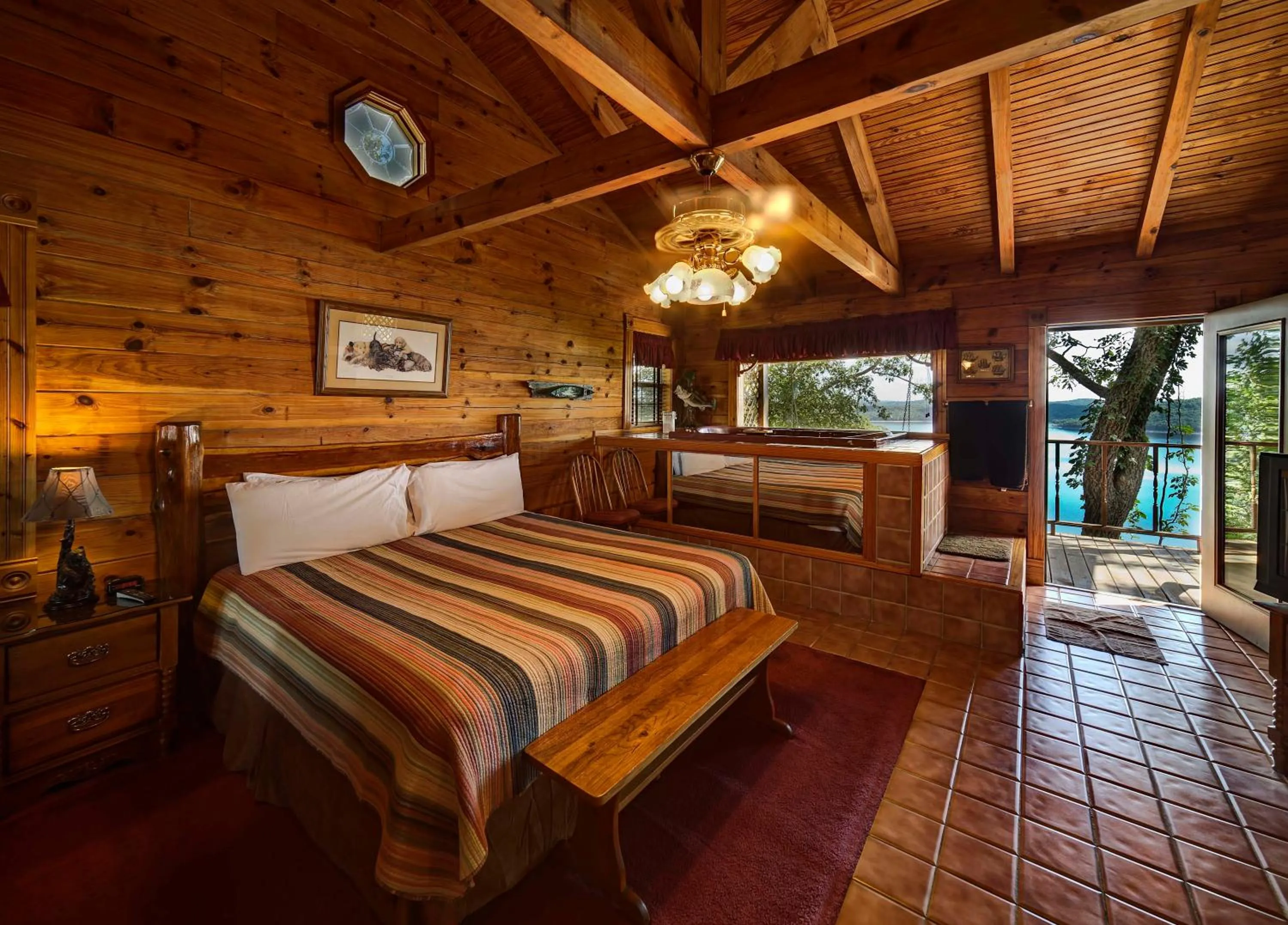 TV and multimedia in Sugar Ridge Resort