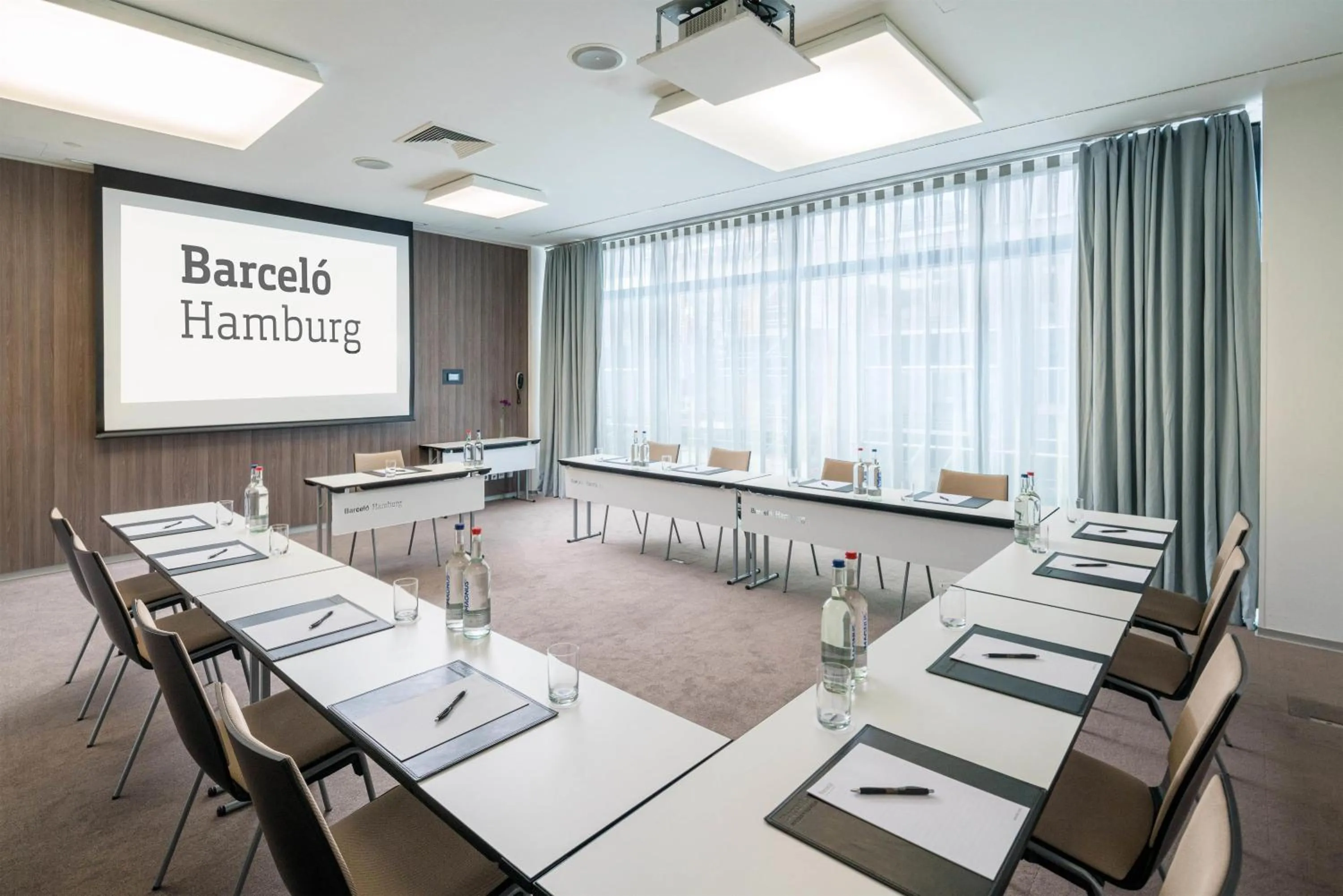 Meeting/conference room in Barceló Hamburg